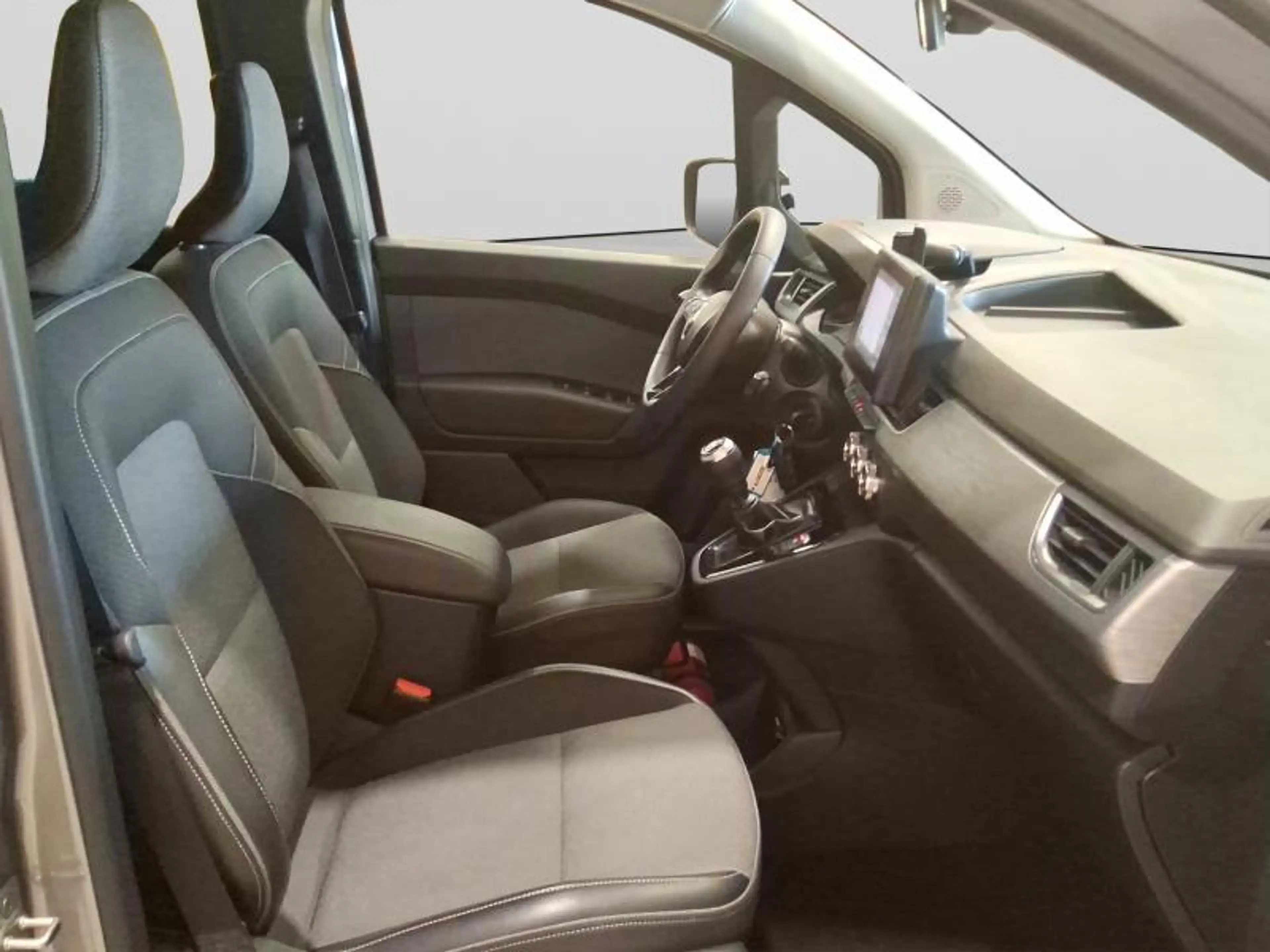Renault Kangoo Equilibre Tce 130 7-plaatsen — photo 9