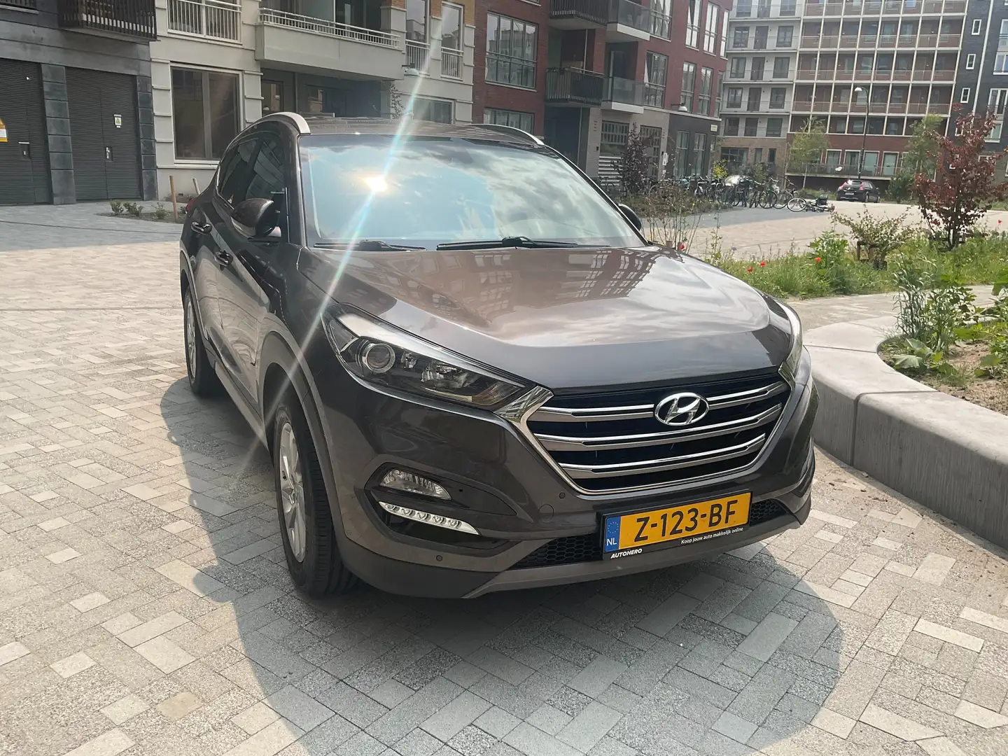 Hyundai TUCSON TUCSON 1.6 GDi Comfort Bruin - 1