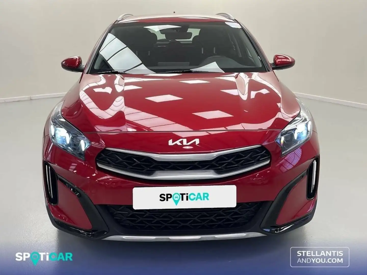 Kia XCeed 1.0 T-GDi  74kW (100CV) Drive Rojo - 2