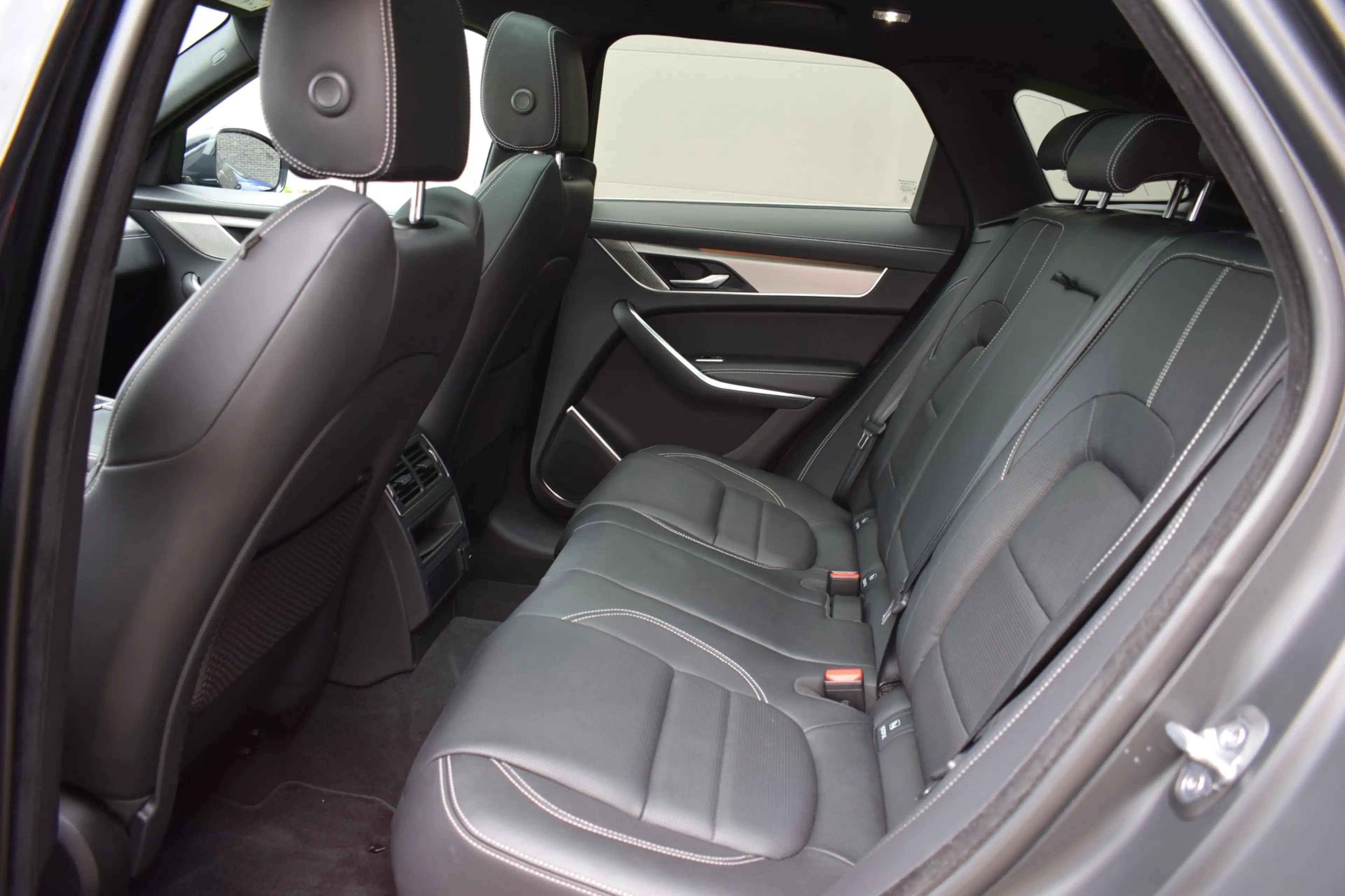 Jaguar F-Pace 2.0 P400e PHEV Limited Edition R-Dynamic ORG.NED / — photo 14