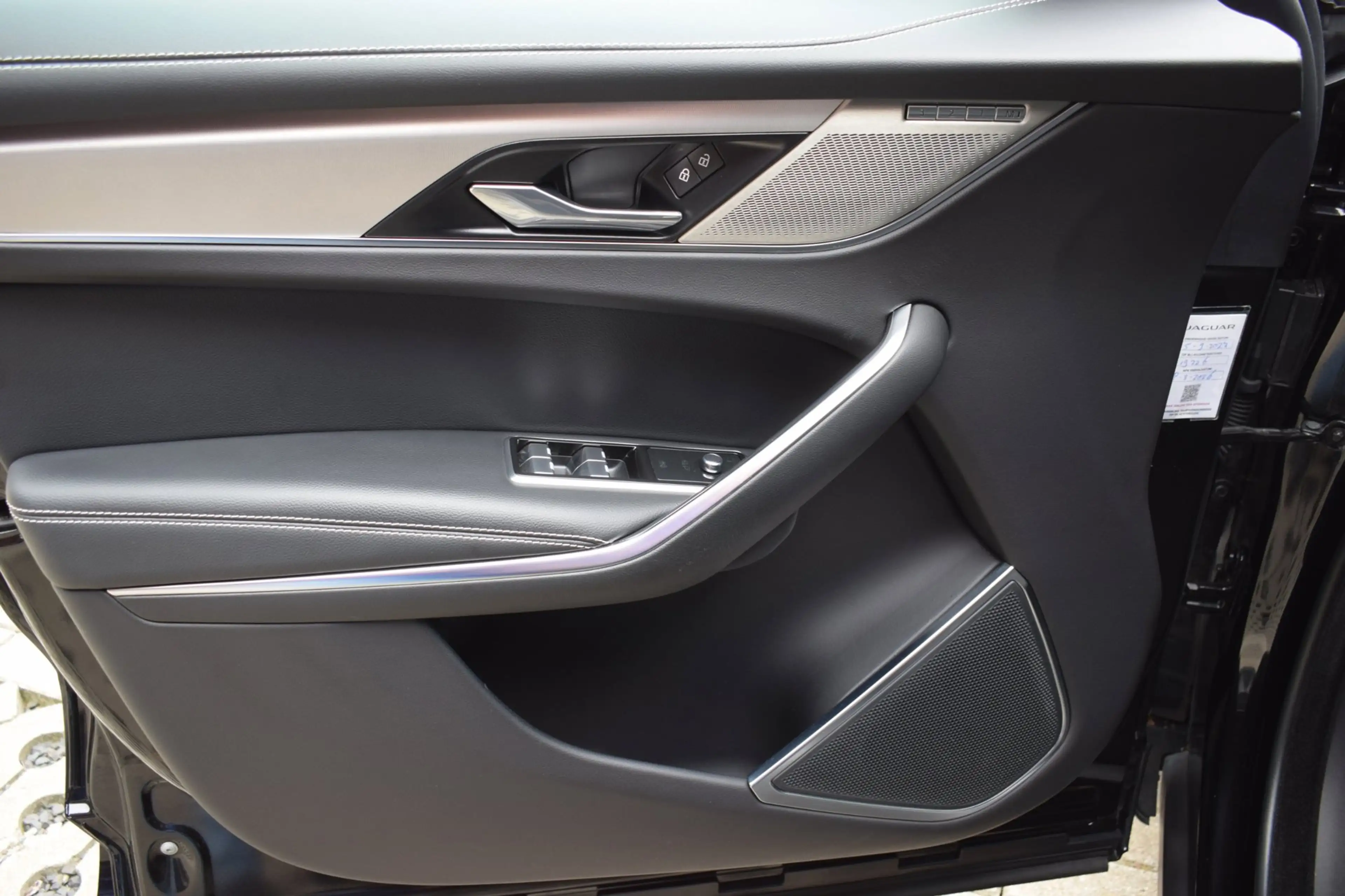 Jaguar F-Pace 2.0 P400e PHEV Limited Edition R-Dynamic ORG.NED / — photo 19