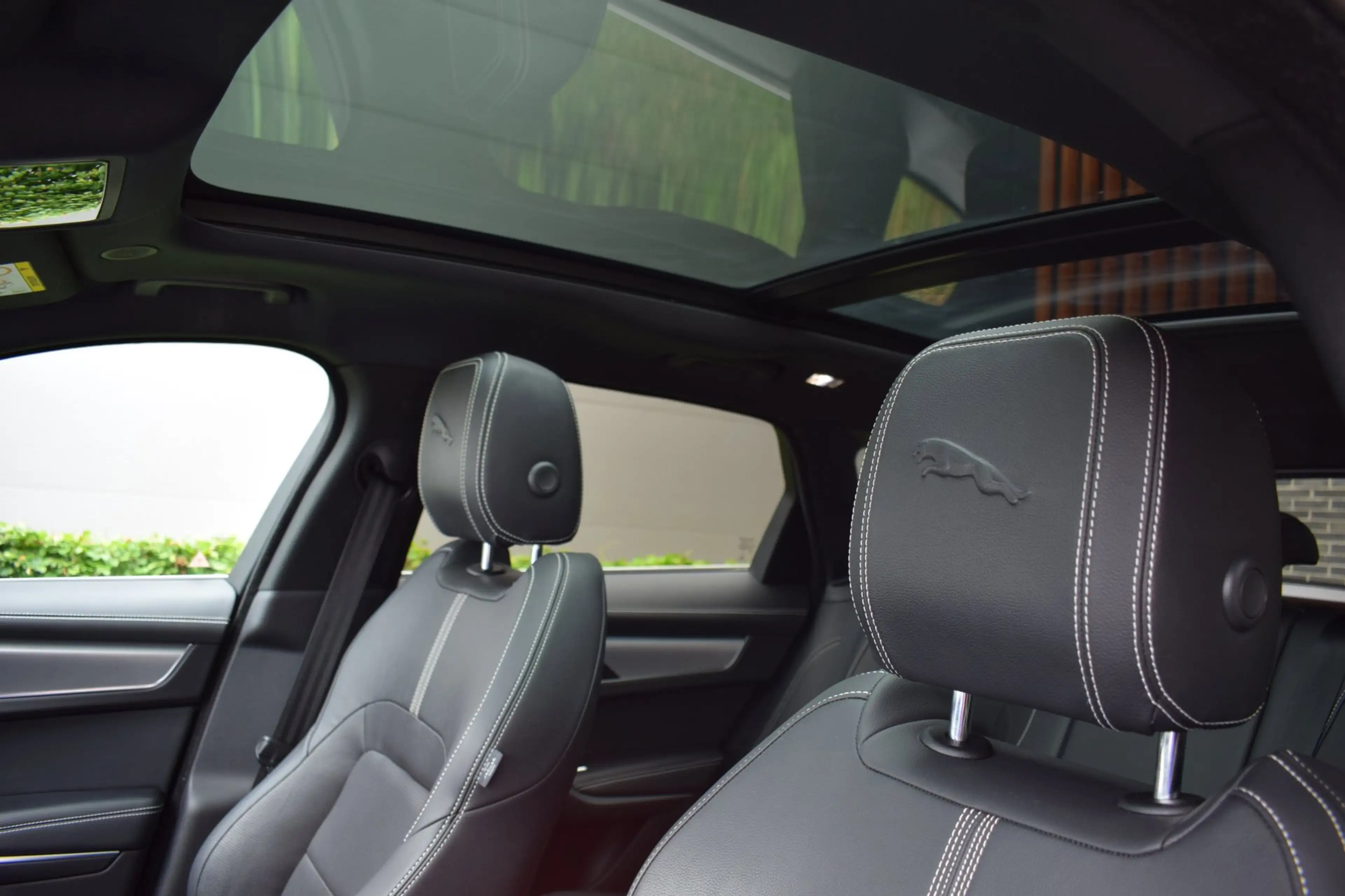 Jaguar F-Pace 2.0 P400e PHEV Limited Edition R-Dynamic ORG.NED / — photo 5