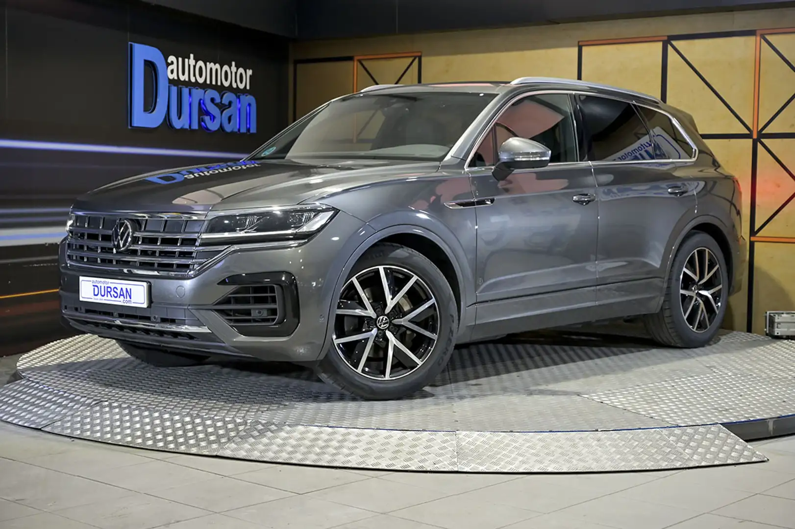 Volkswagen Touareg 3.0TDI V6 Premium Tiptronic Elegance 4M 210kW - 1