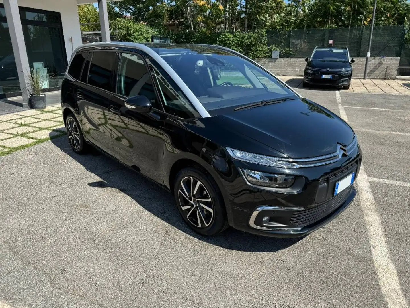 Citroen Grand C4 SpaceTourer 1.5 bluehdi Shine s&s 130cv eat8 Negro - 1