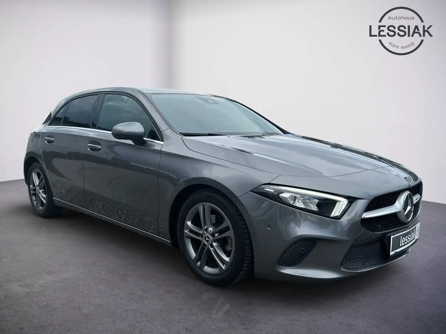 Mercedes-Benz A 180 d | Smartphone-Int. | Lenkradheizung | Parkp Grau - 2