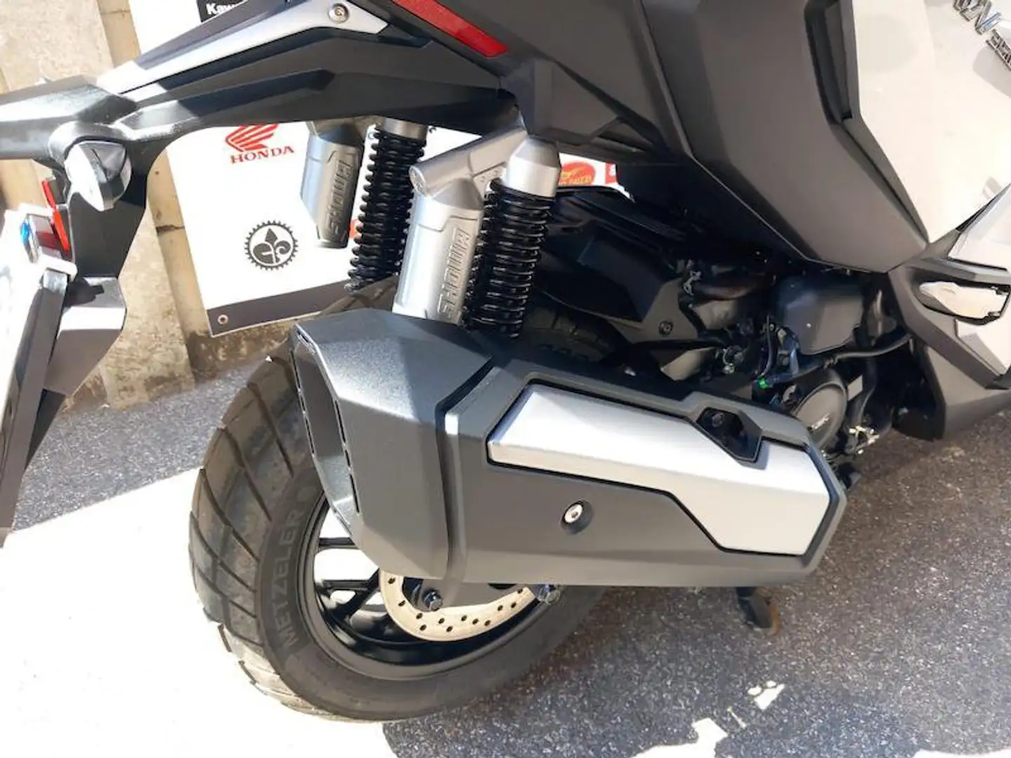 Honda ADV 350 - 2