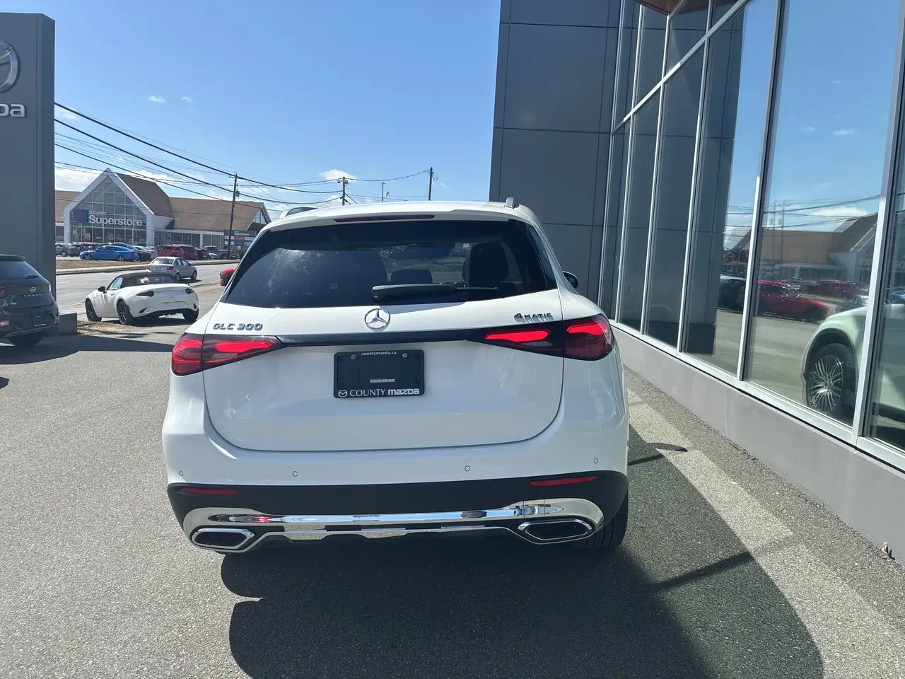Mercedes-Benz GLC снимка Mercedes-Benz GLC