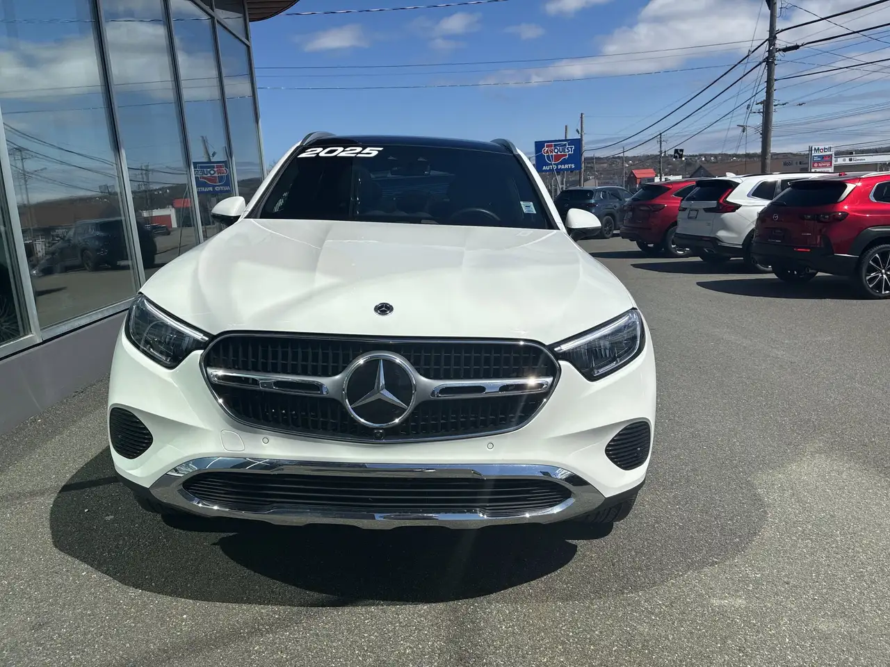 Mercedes-Benz GLC снимка Mercedes-Benz GLC
