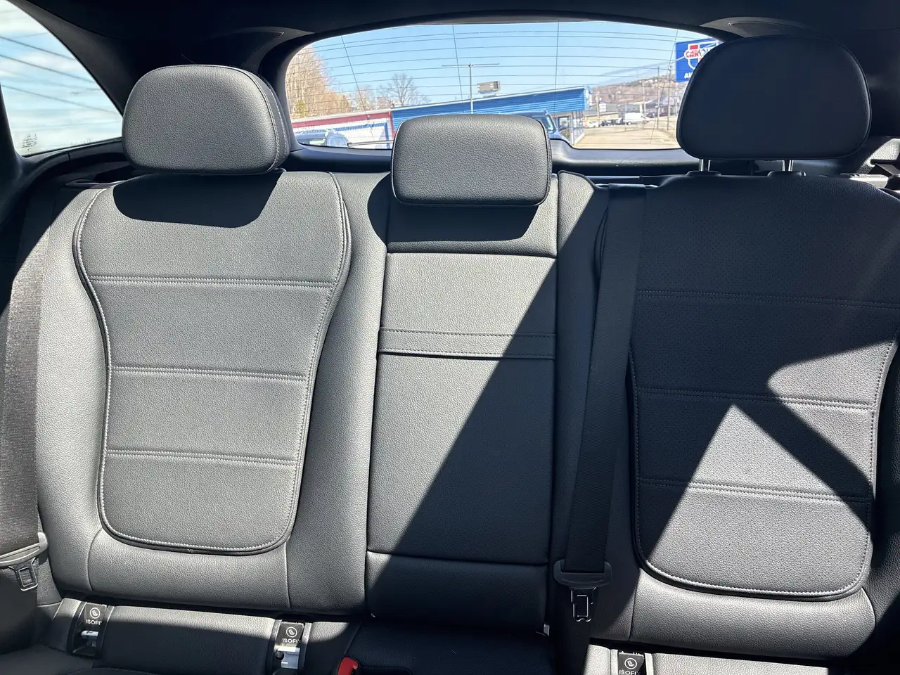 Mercedes-Benz GLC снимка Mercedes-Benz GLC