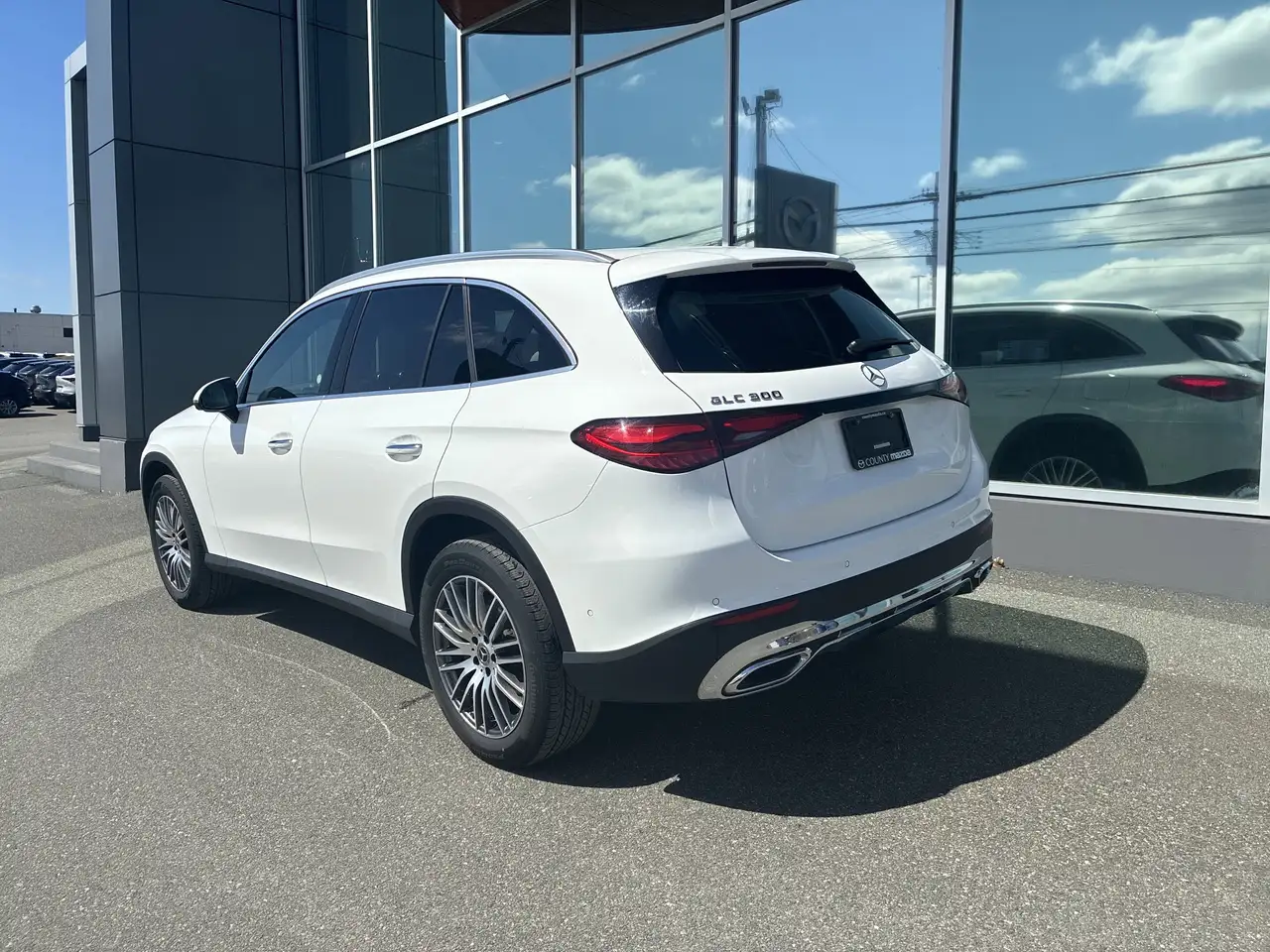 Mercedes-Benz GLC снимка Mercedes-Benz GLC