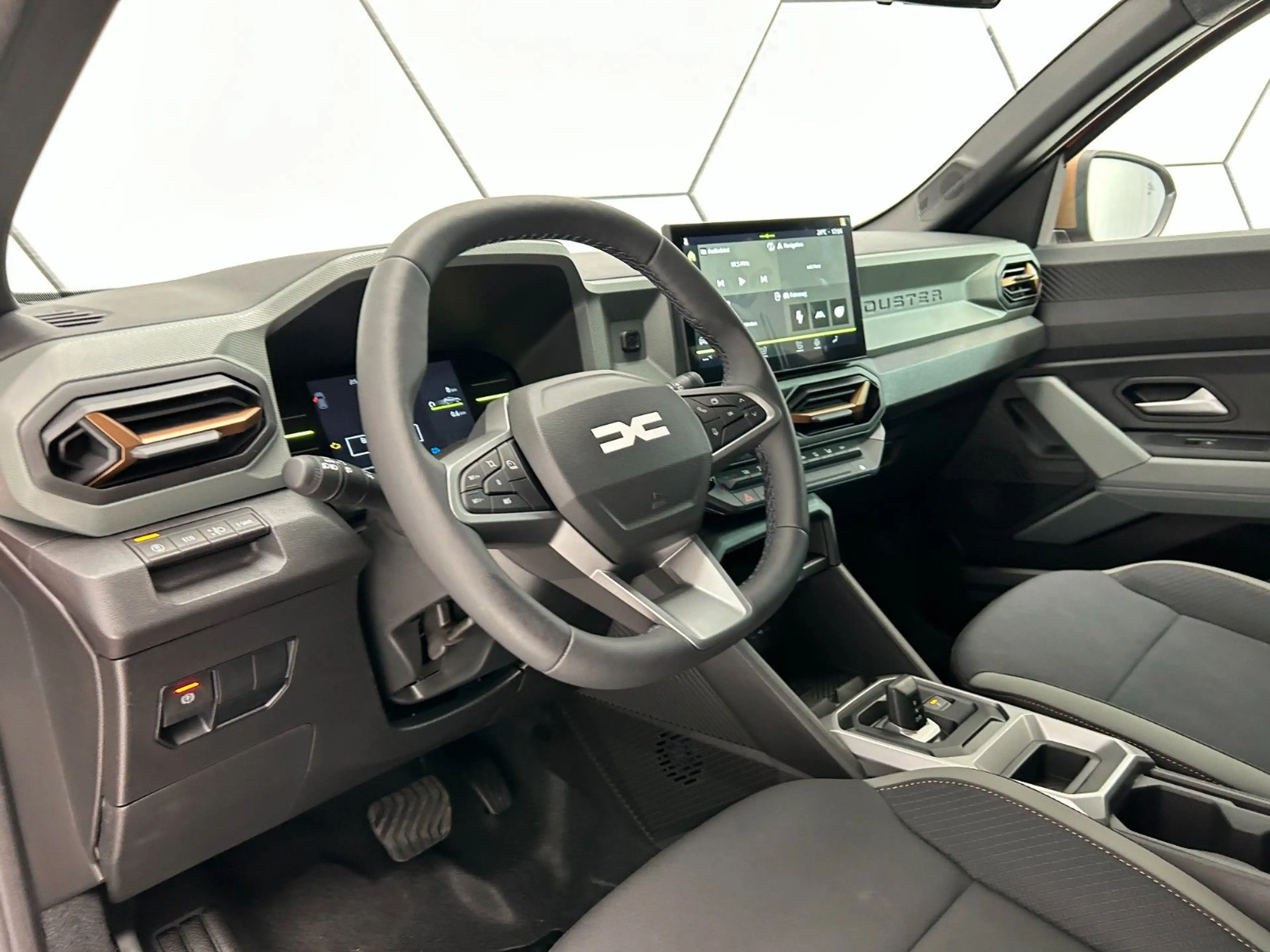Dacia Duster Journey hybrid 155 Winter-Plus/City — photo 13