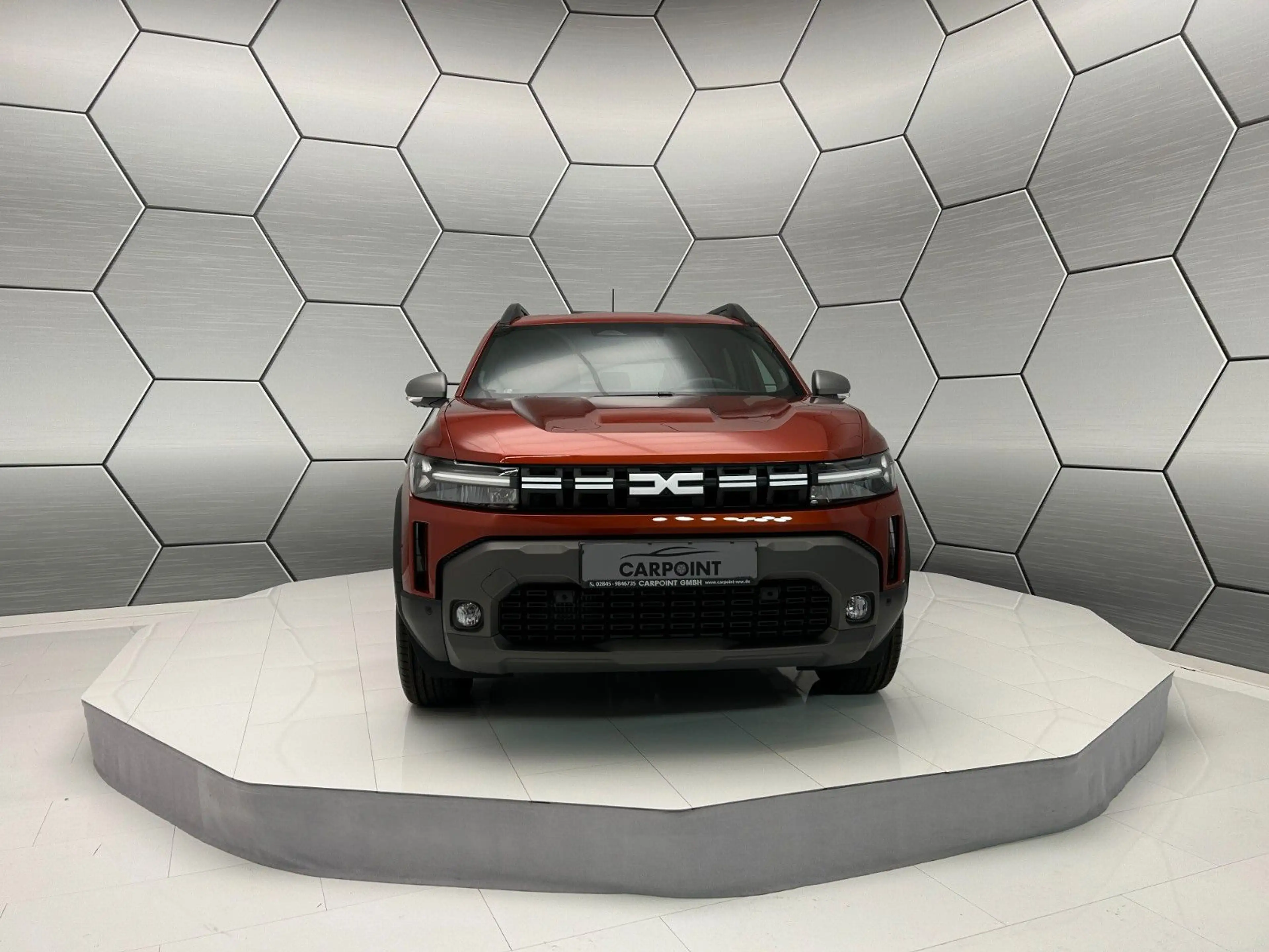 Dacia Duster Journey hybrid 155 Winter-Plus/City — photo 9
