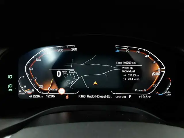 BMW X3 view 11