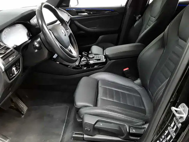 BMW X3 view 7