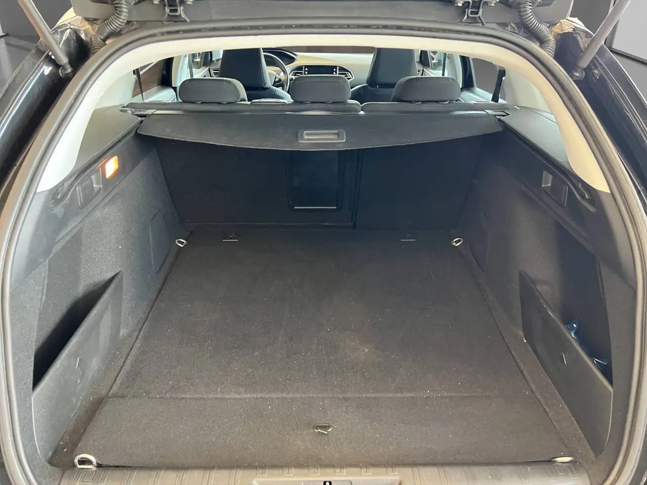 Peugeot 308 SW Allure Pack 1.5 130 HDi PDC/RFK/SHZ/DAB/NAVI, миниатюра 16