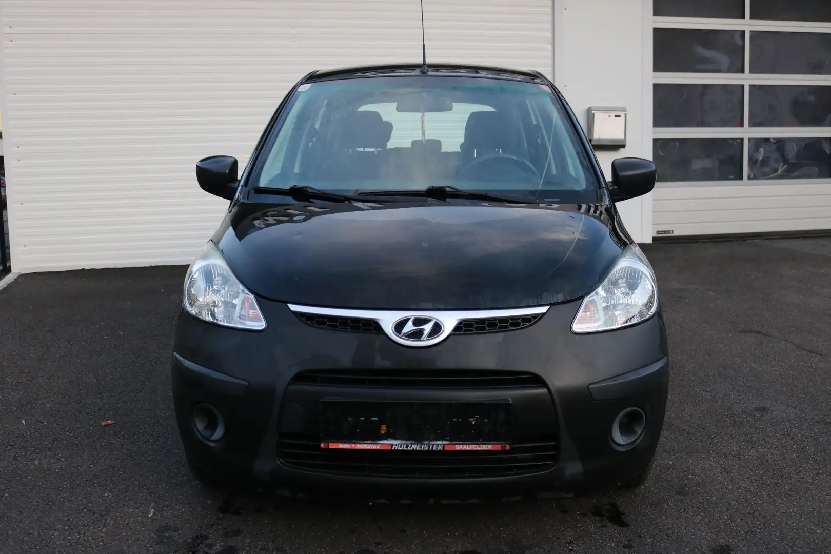 Hyundai i10 1,1 MPI Entry/ Winterauto (kein Klima)/ Fix Preis Schwarz - 2