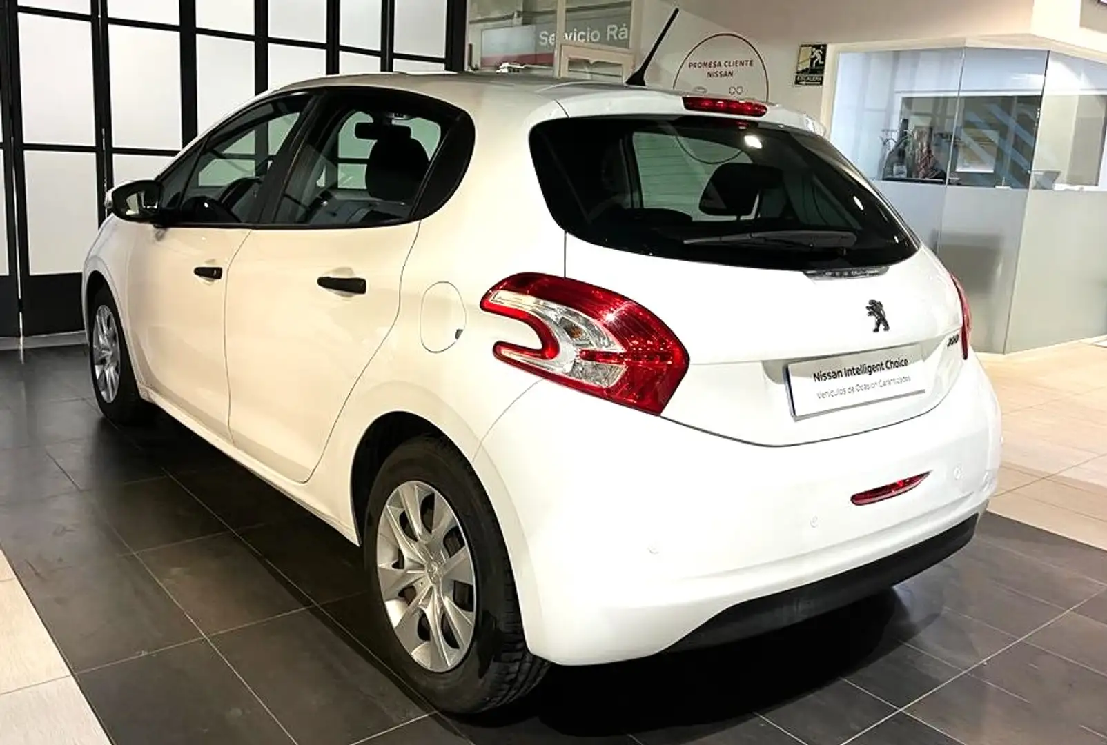 Peugeot 208 1.4HDi Style Blanco - 2