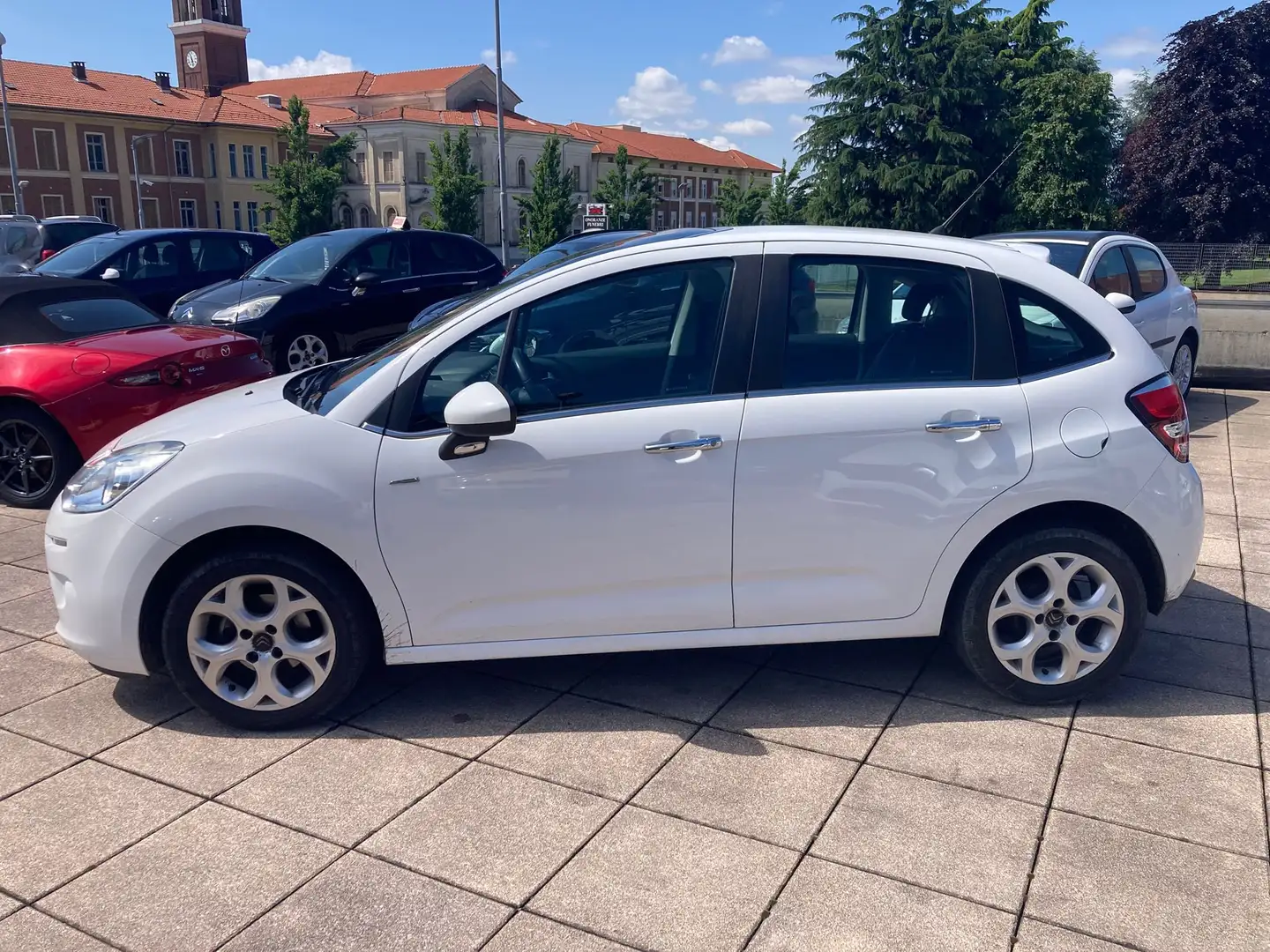 Citroen C3 C3 1.4 vti Exclusive Gpl 95cv Bianco - 2