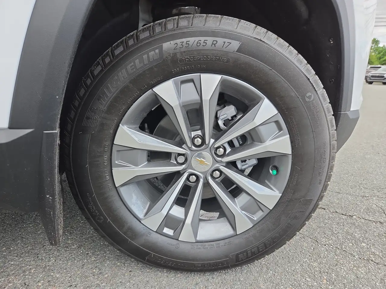 Chevrolet Equinox photo Chevrolet Equinox
