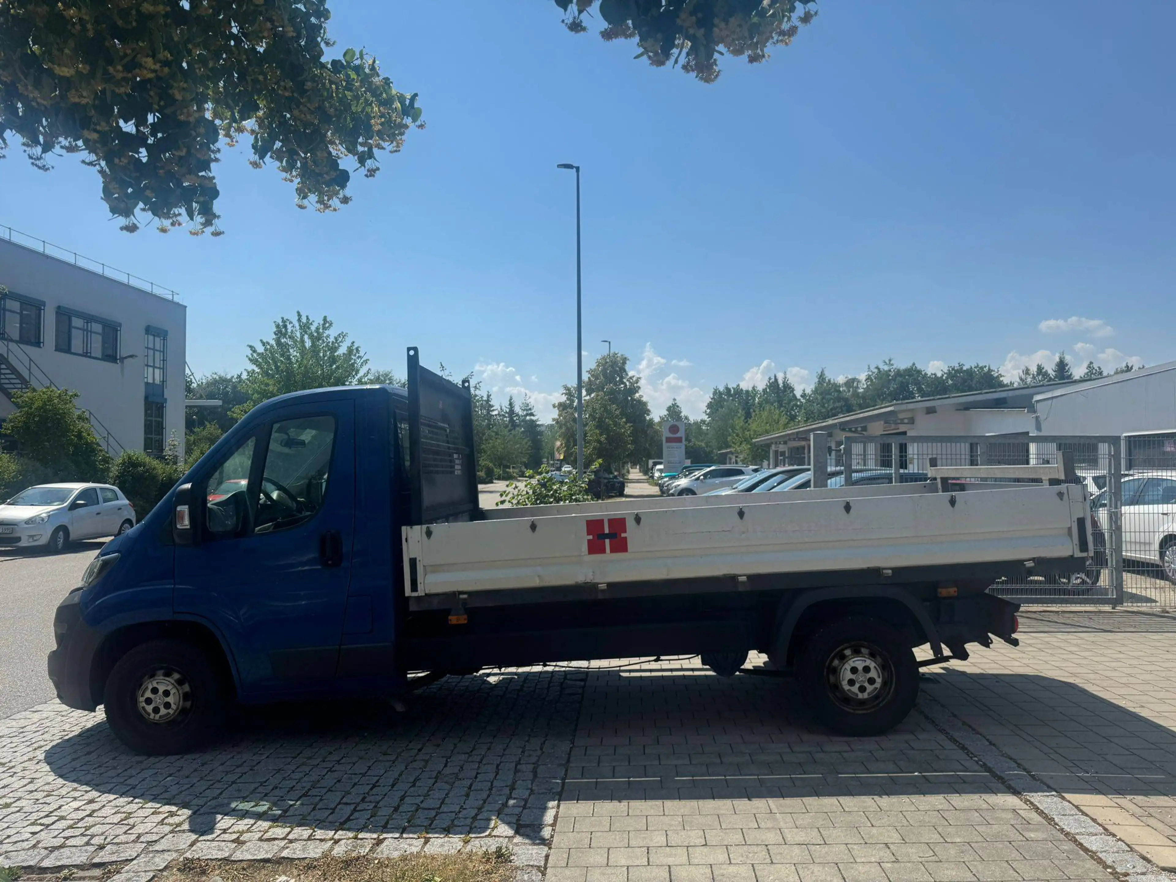 Peugeot Boxer 333 L3 HDi 110 - Lange Radstand - 3 Sitzer - Guter Zustand -