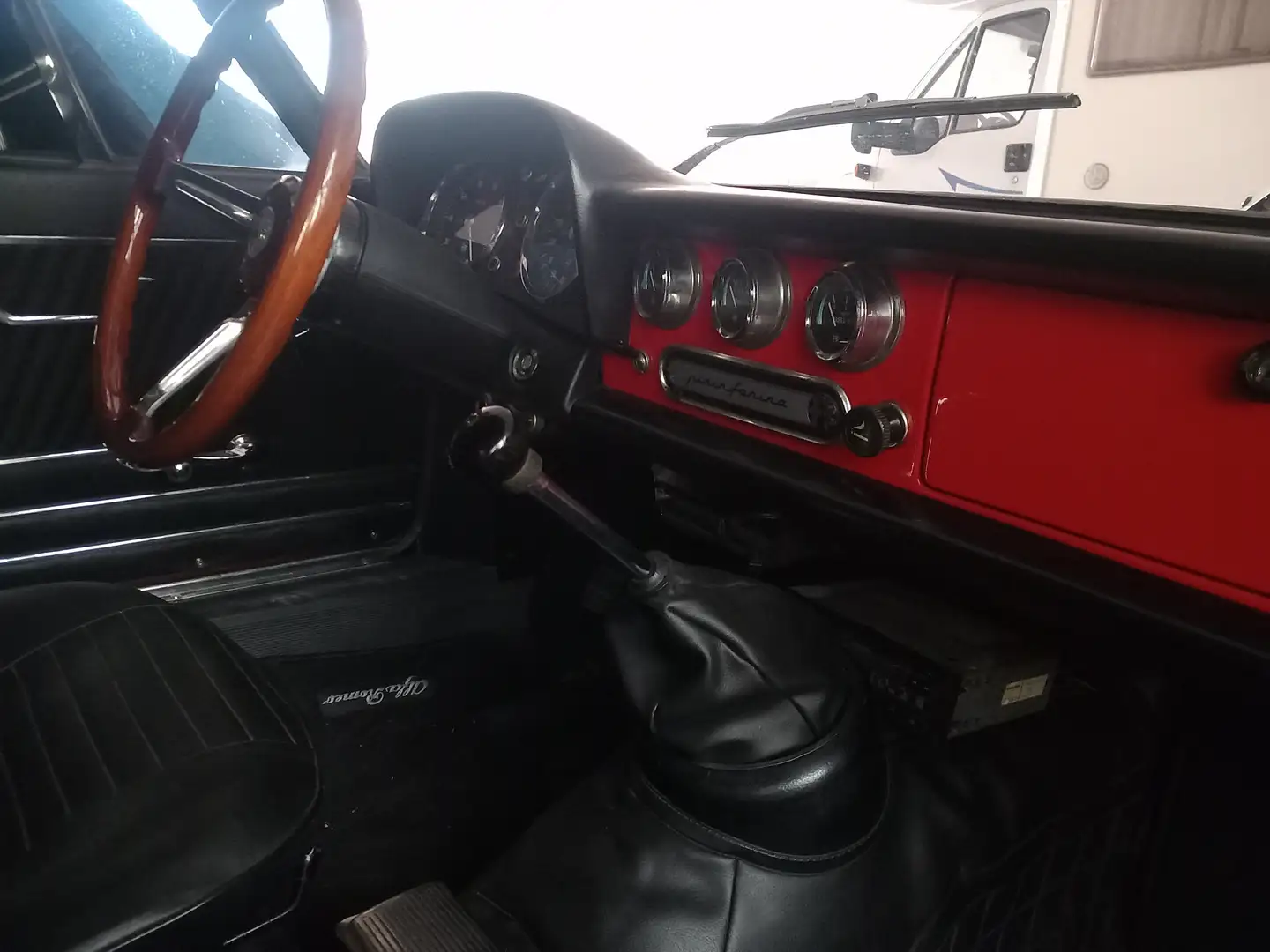 Alfa Romeo Spider Duetto 1300 Rosso - 1