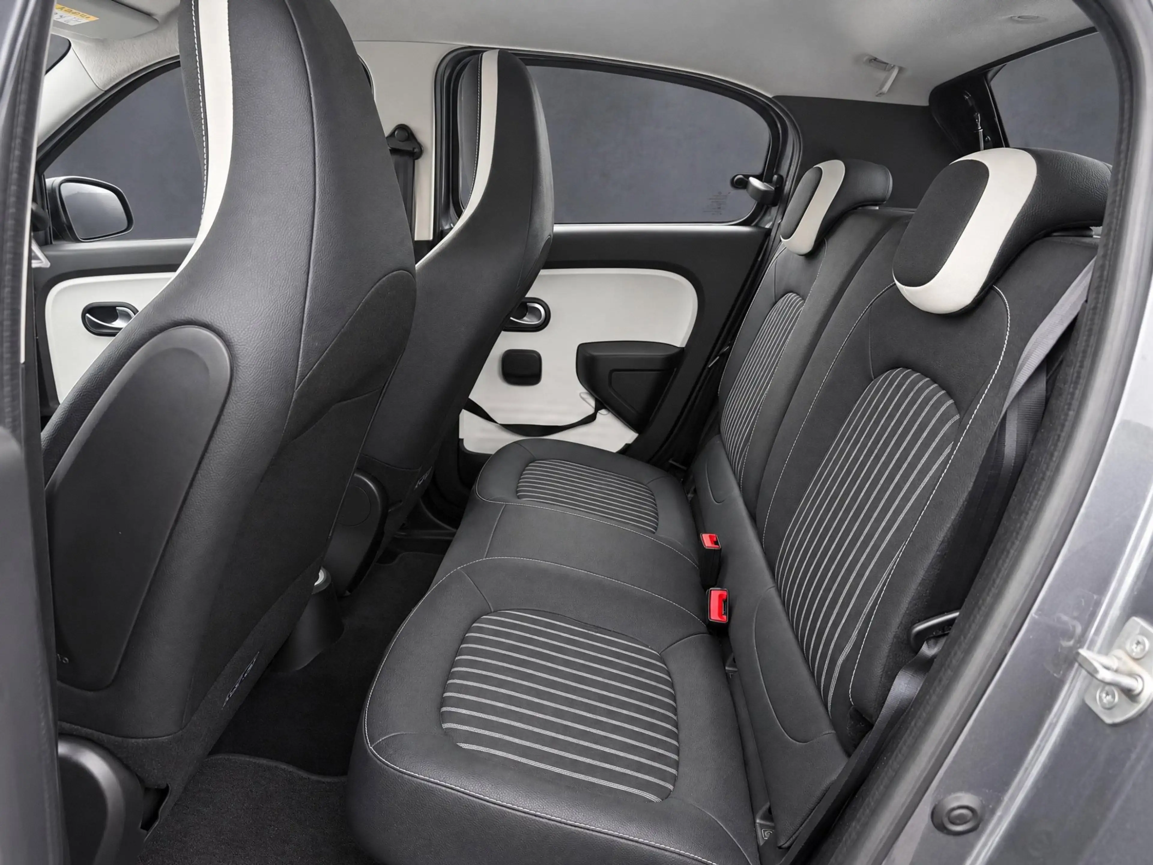 Renault Twingo 1.0 SCe Luxe Automaat met Led !!! Leder !!! Carpla — photo 11