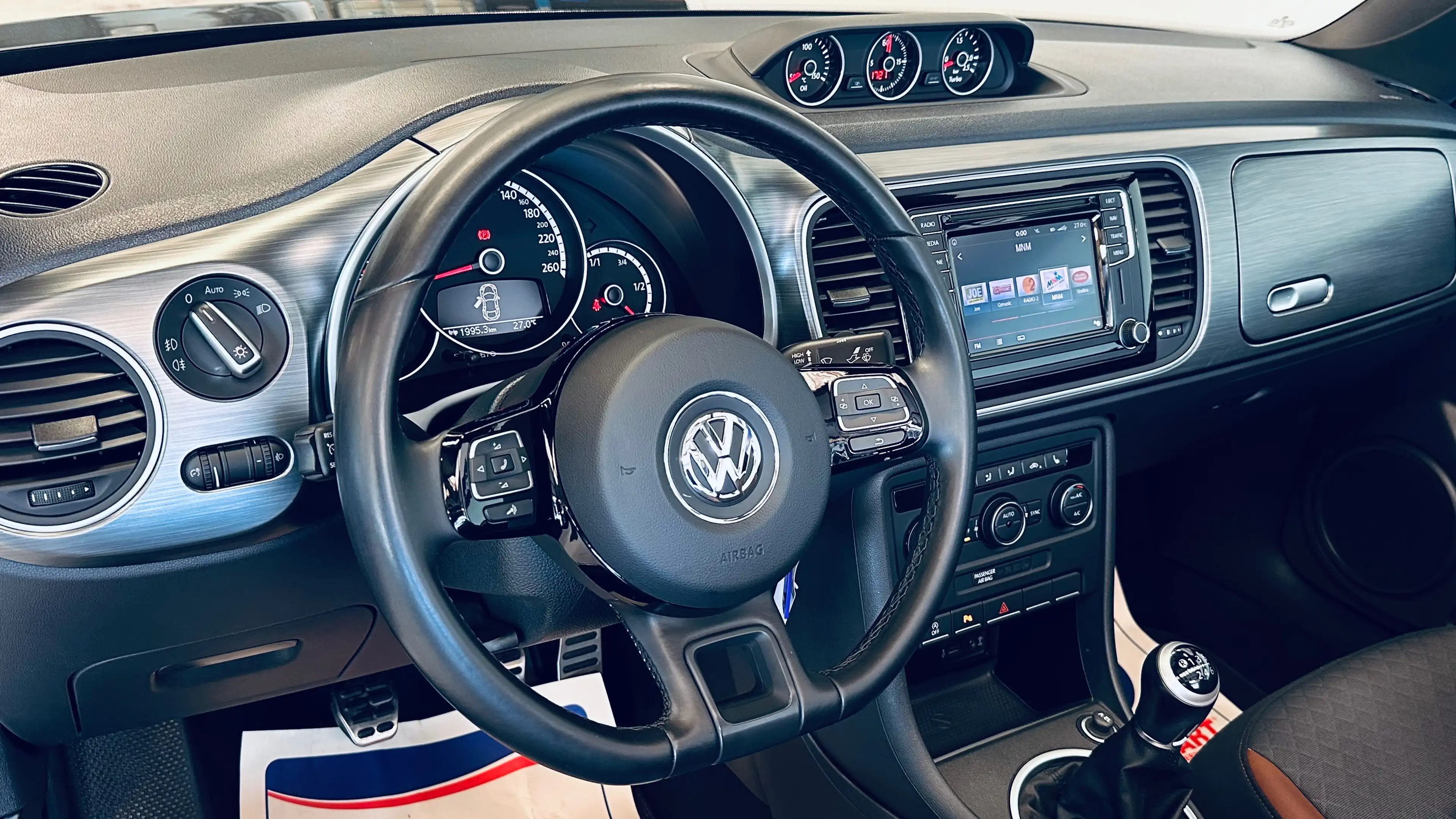 Volkswagen Beetle Beetle 1.2TSI CABRIOLET CAMERA PDC CLIM BIZONE LIM BLUETOOTH — photo 9