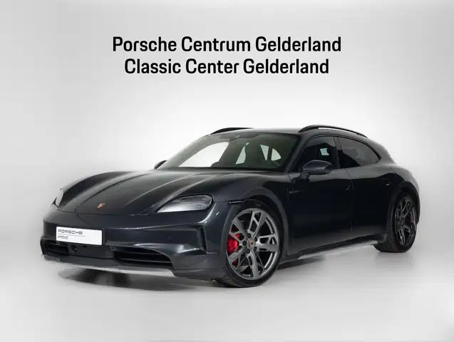 Porsche Taycan 4S Cross Turismo