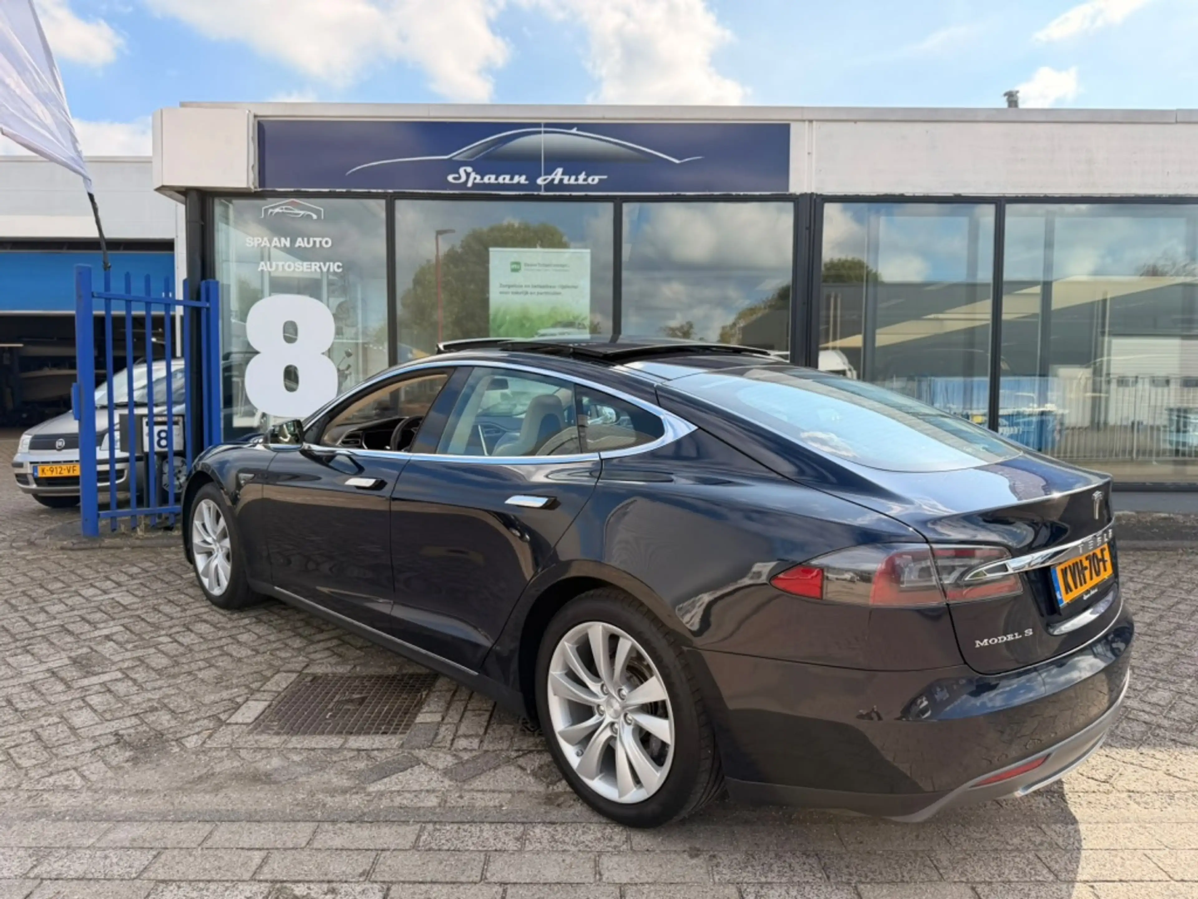 Tesla Model S motors 85 Performance | FREE SUPERCHARGEN | PANODA — photo 15