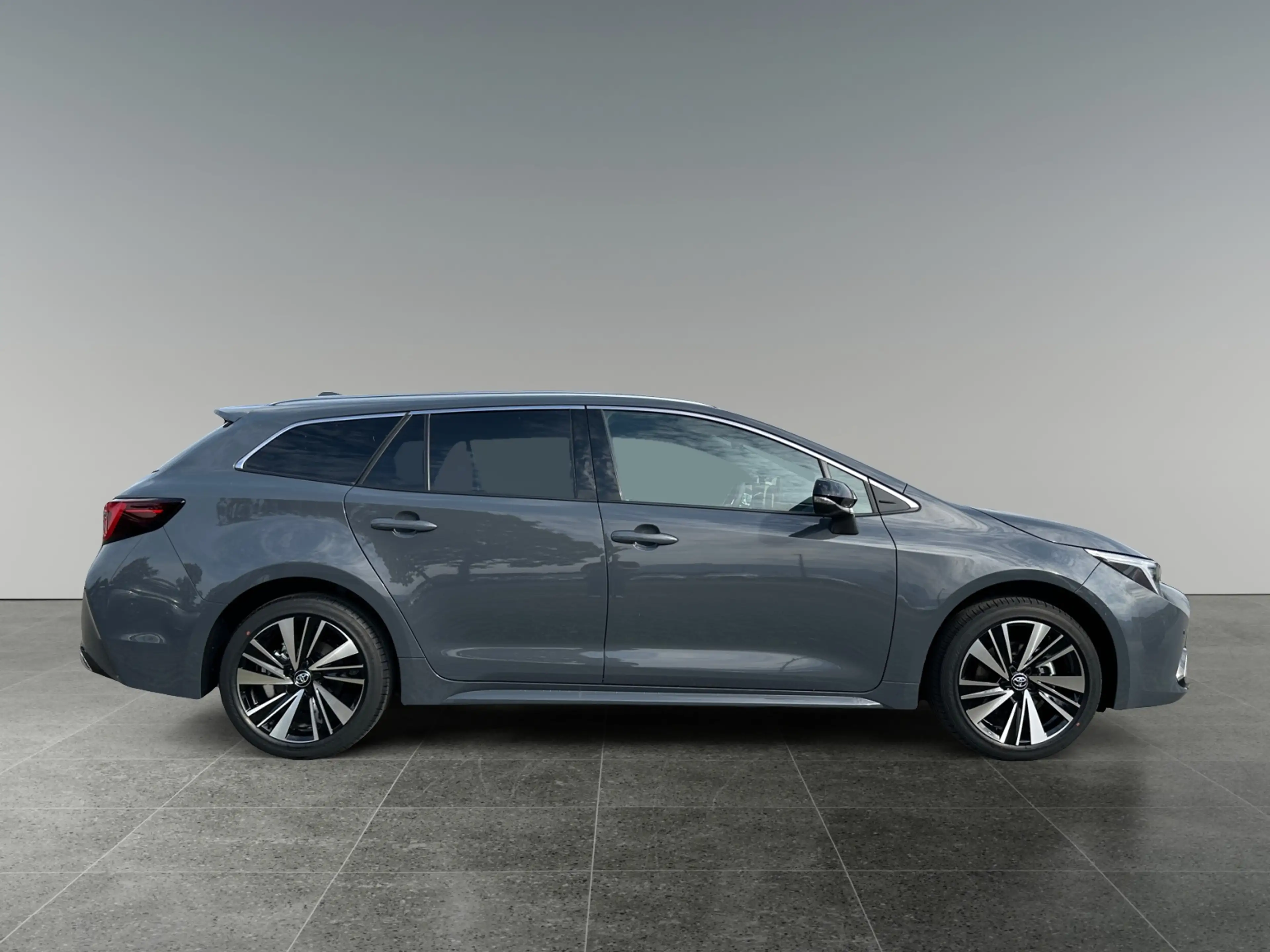 Toyota Corolla 1,8 l Hybrid TS,  Teamplayer — photo 6
