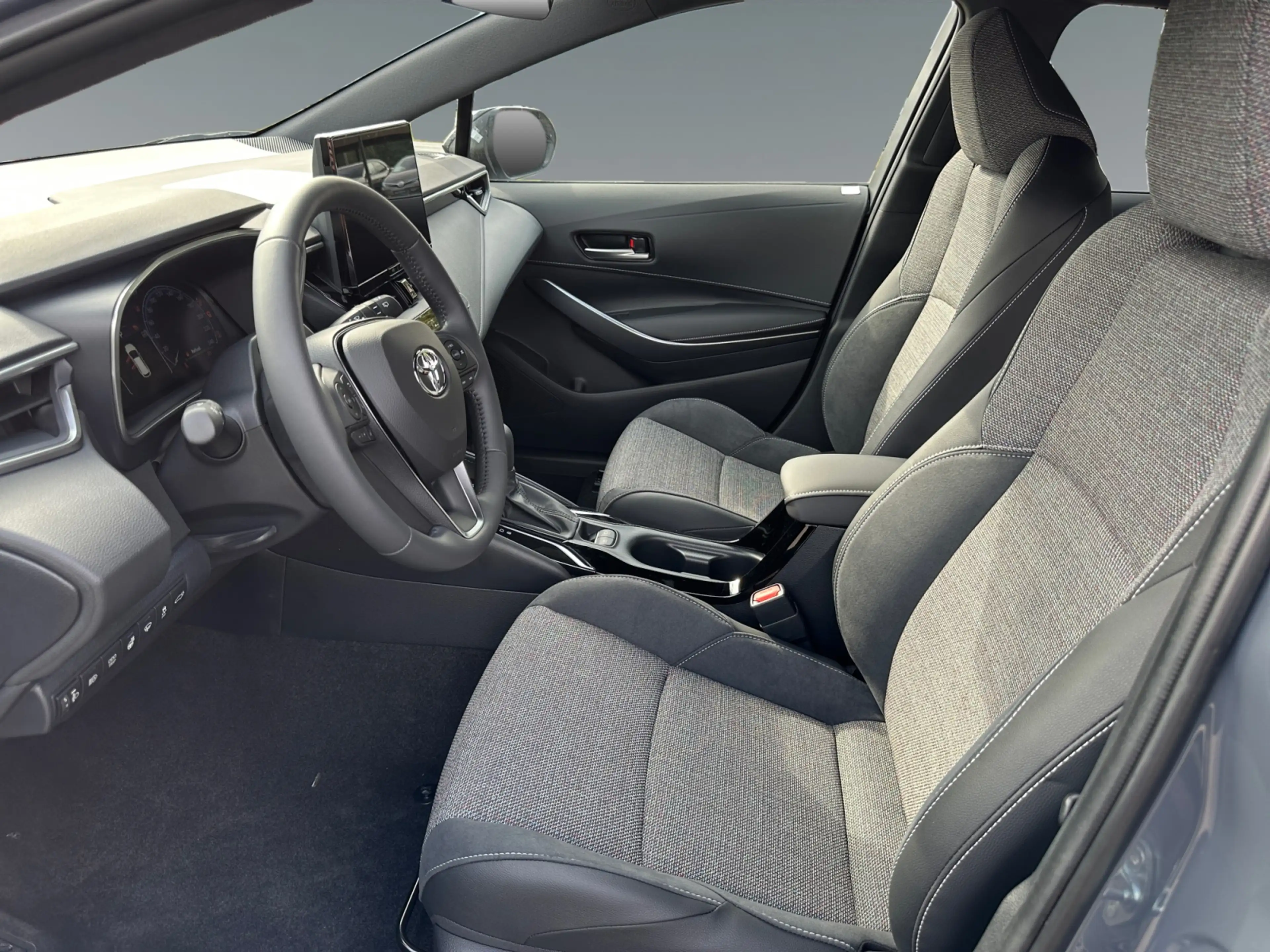 Toyota Corolla 1,8 l Hybrid TS,  Teamplayer — photo 9