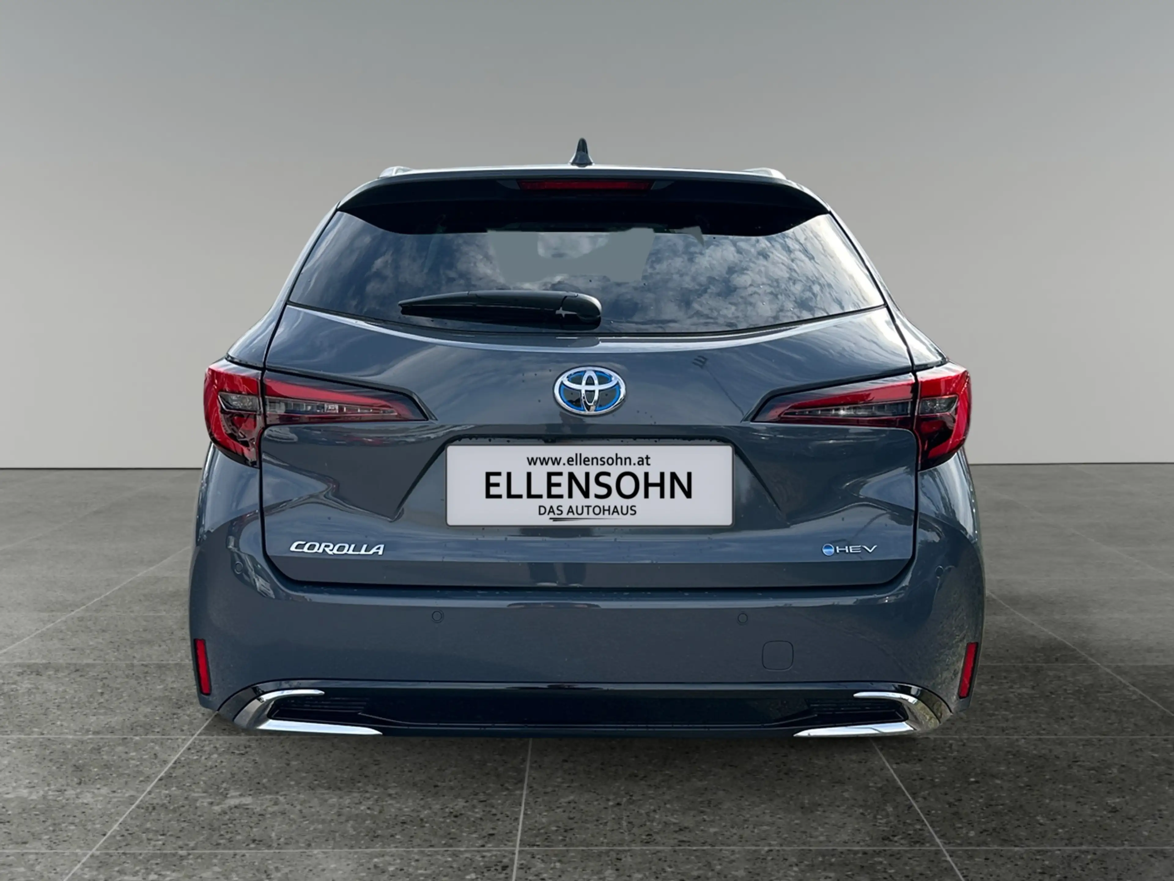 Toyota Corolla 1,8 l Hybrid TS,  Teamplayer — photo 4