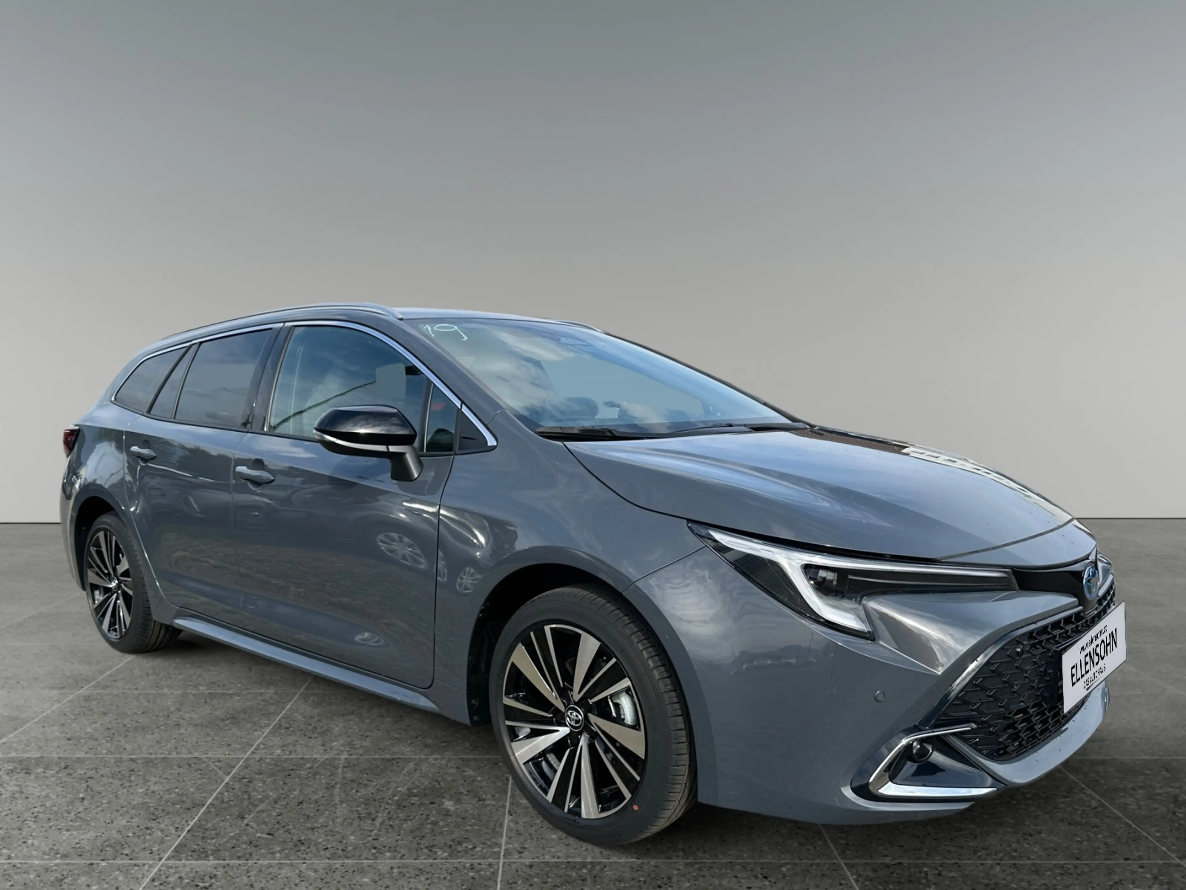 Toyota Corolla 1,8 l Hybrid TS,  Teamplayer — photo 7