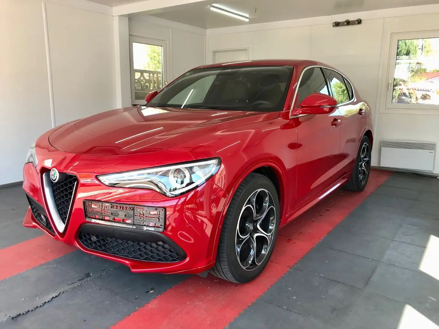 Alfa Romeo Stelvio Super Q4 *SPORT PAKET* Rot - 2