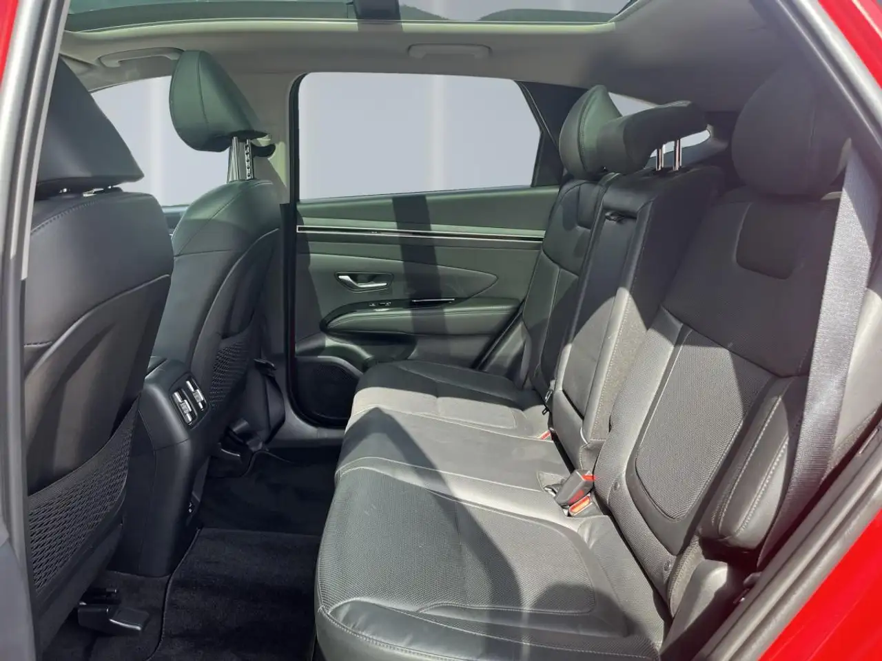 Hyundai TUCSON снимка Hyundai TUCSON