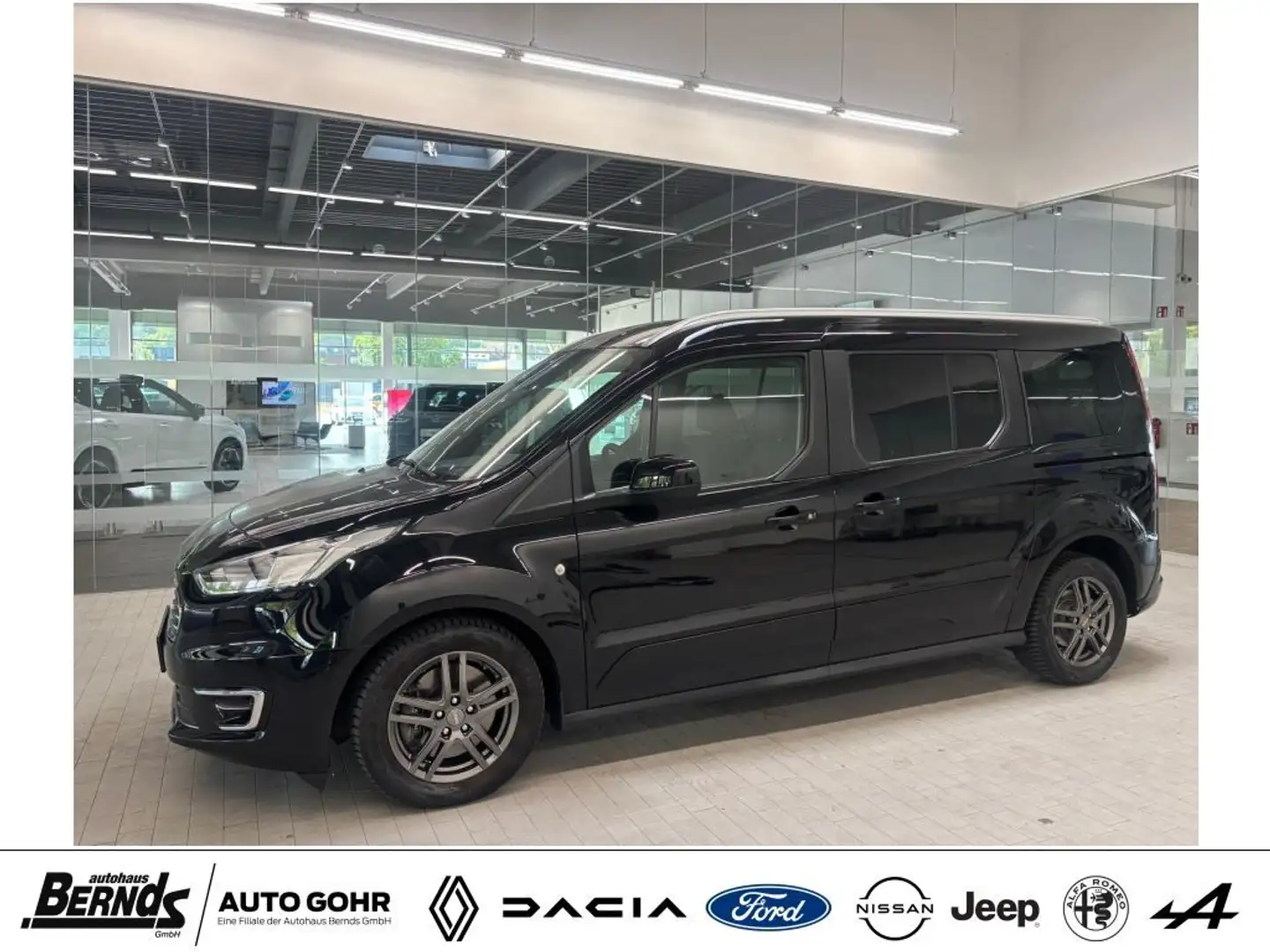 Ford Tourneo Connect Grand 1.5 EcoBlue Aut. Start/Stop Titanium Black - 1