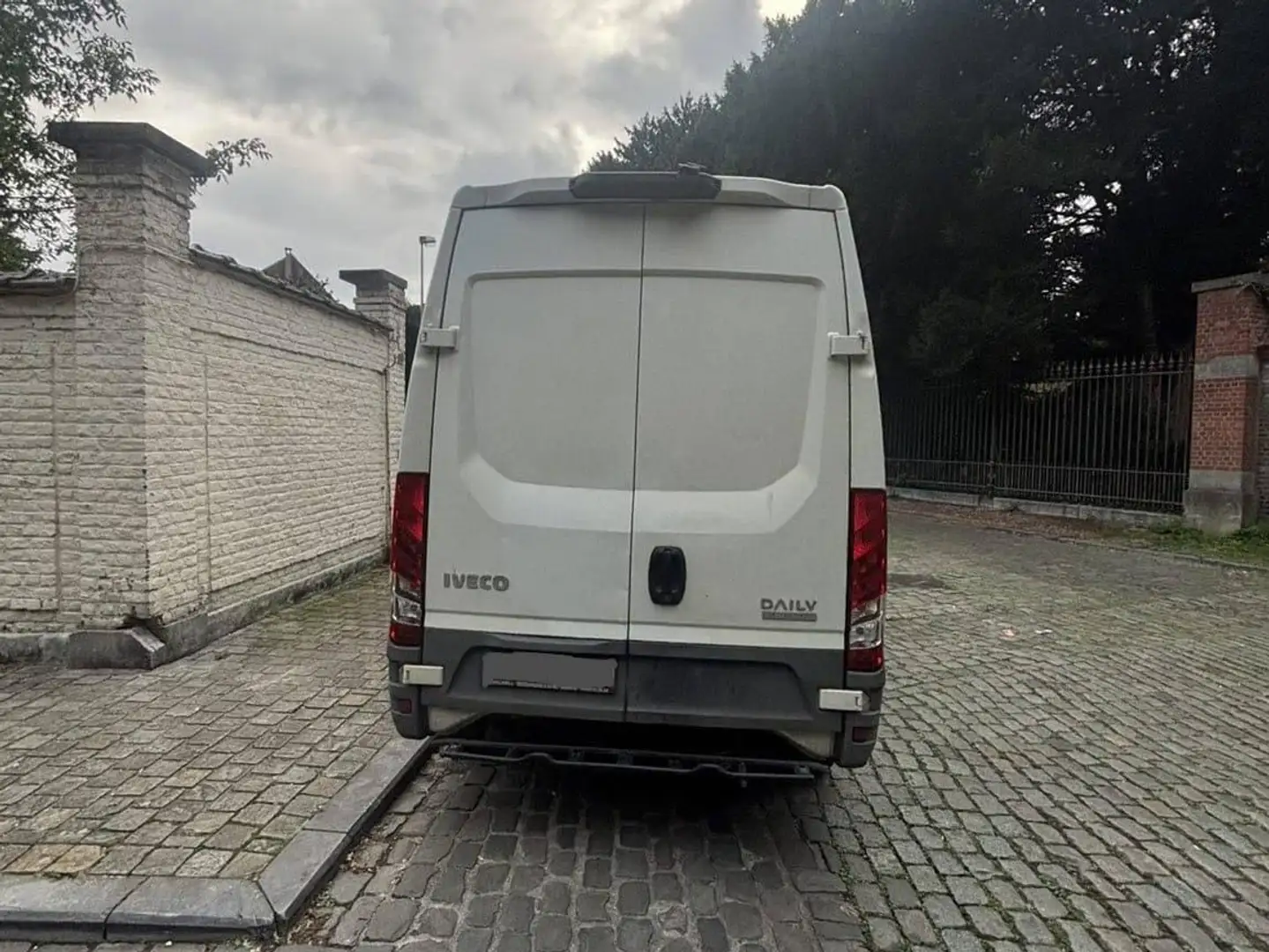 Iveco Daily Daily Furgón 33S13A V 3000 H1 7.3 126 Blanco - 2