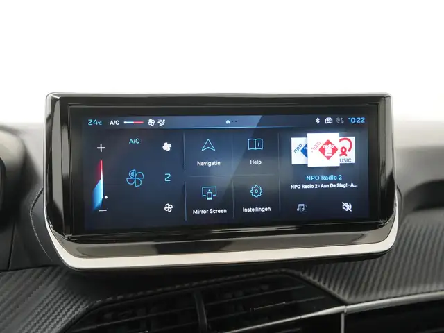 Peugeot 208 view 13