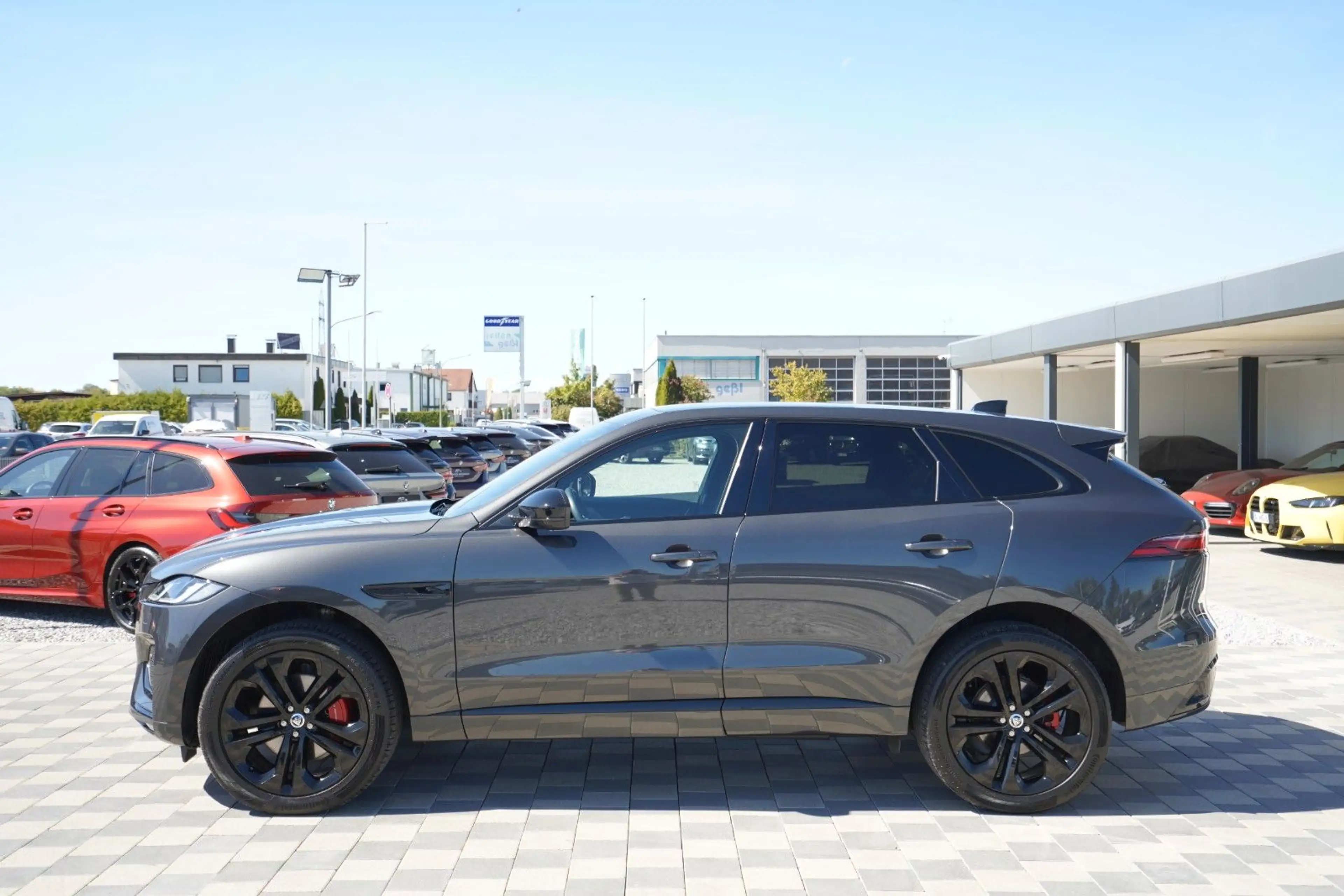 Jaguar F-Pace F-PACE R-Dynamic HSE AWD*1.Hand*Pano*Kamera*STHZ — photo 8