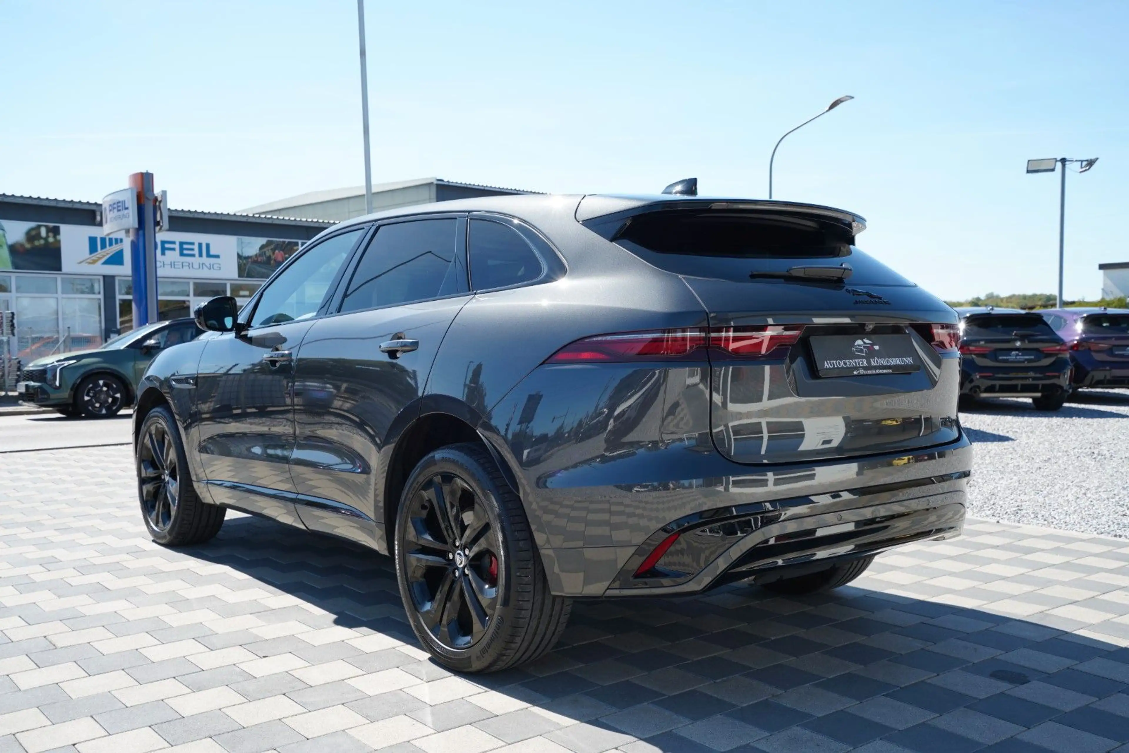 Jaguar F-Pace F-PACE R-Dynamic HSE AWD*1.Hand*Pano*Kamera*STHZ — photo 7