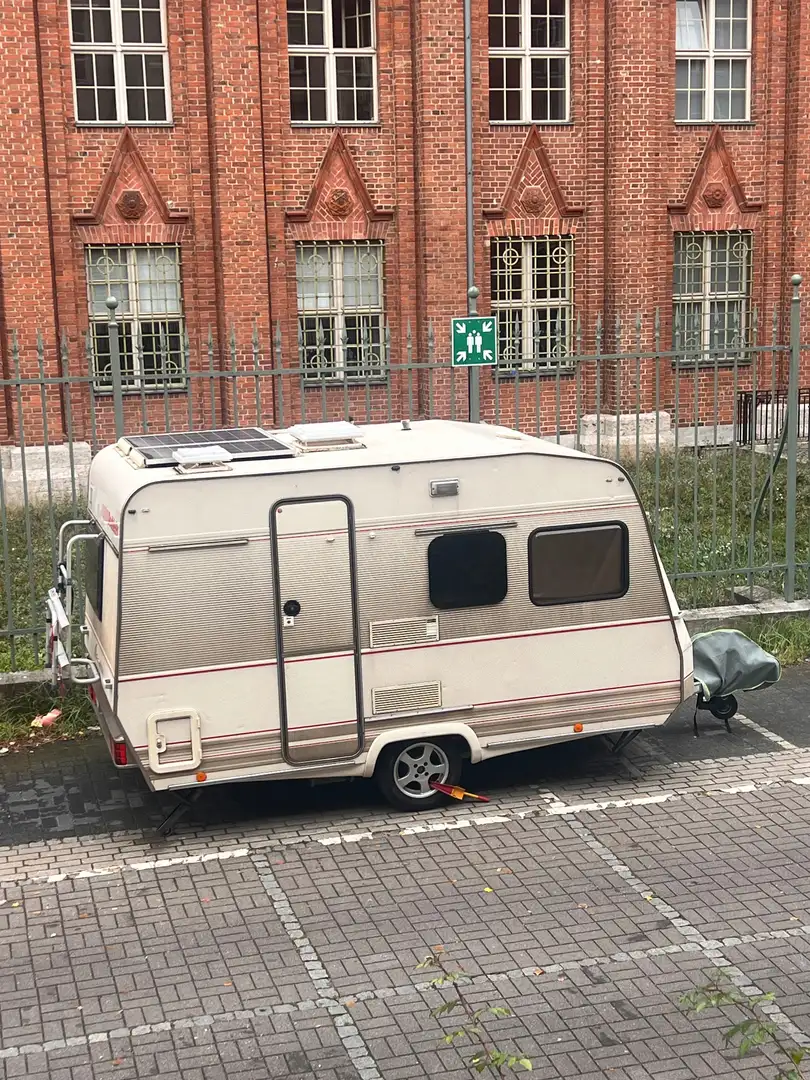 Caravans-Wohnm Dethleffs INKL. SOLAR+ZUBEHÖR UND TÜV+GAS NEU! Beige - 1