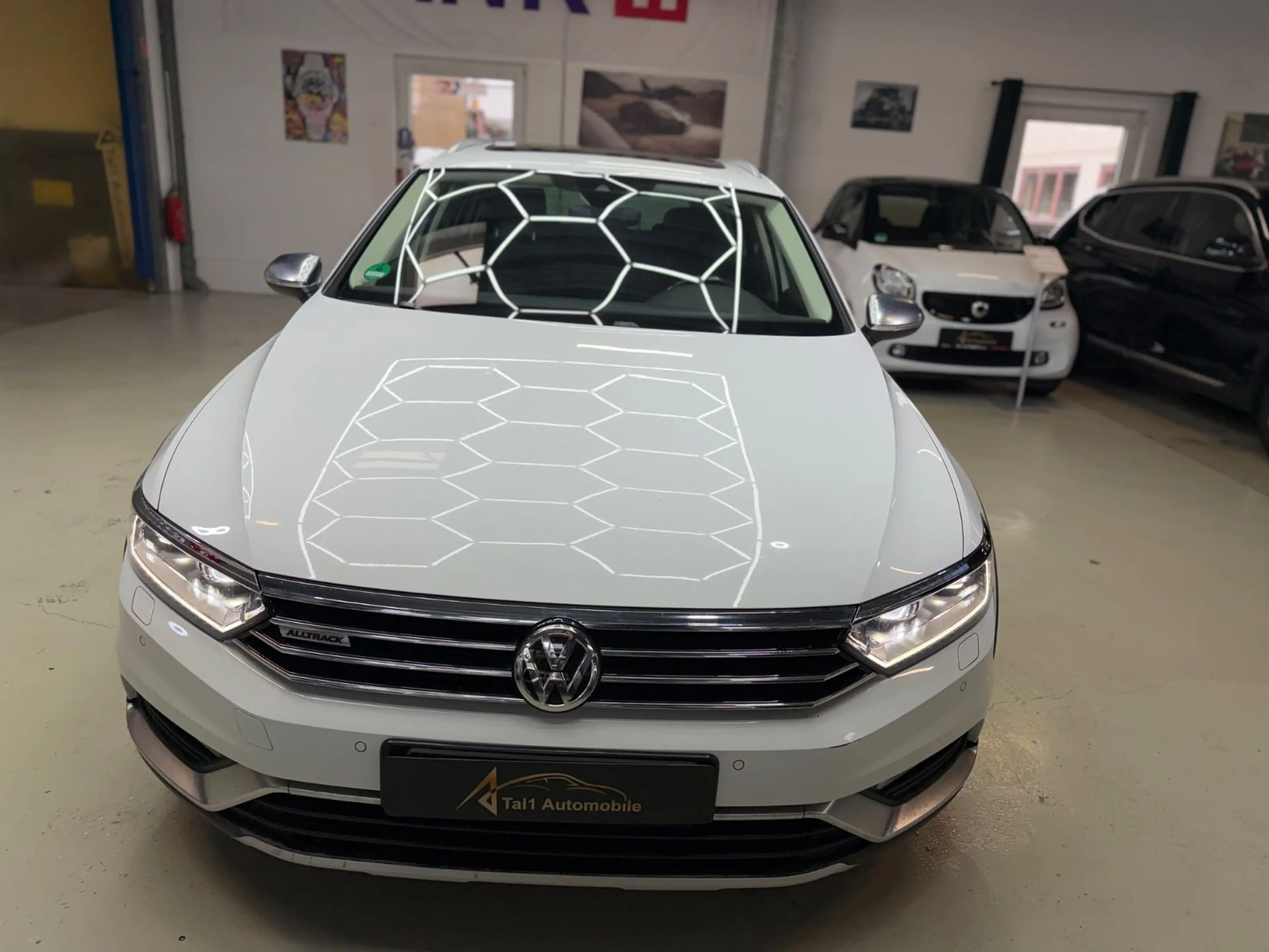 Volkswagen Passat Alltrack Passat Variant Alltrack 4Motion Pano 19' AHK KAM — photo 3