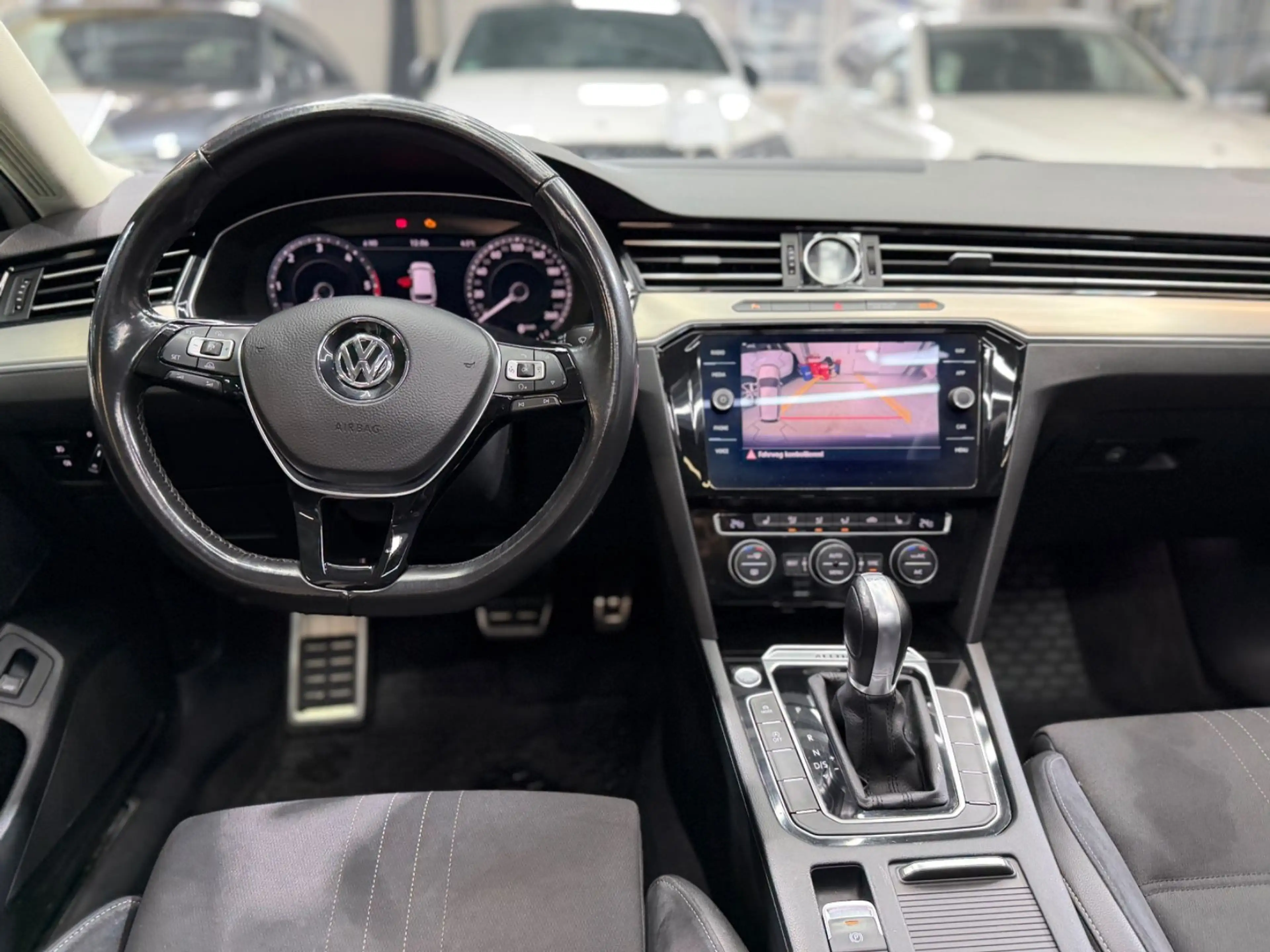 Volkswagen Passat Alltrack Passat Variant Alltrack 4Motion Pano 19' AHK KAM — photo 13