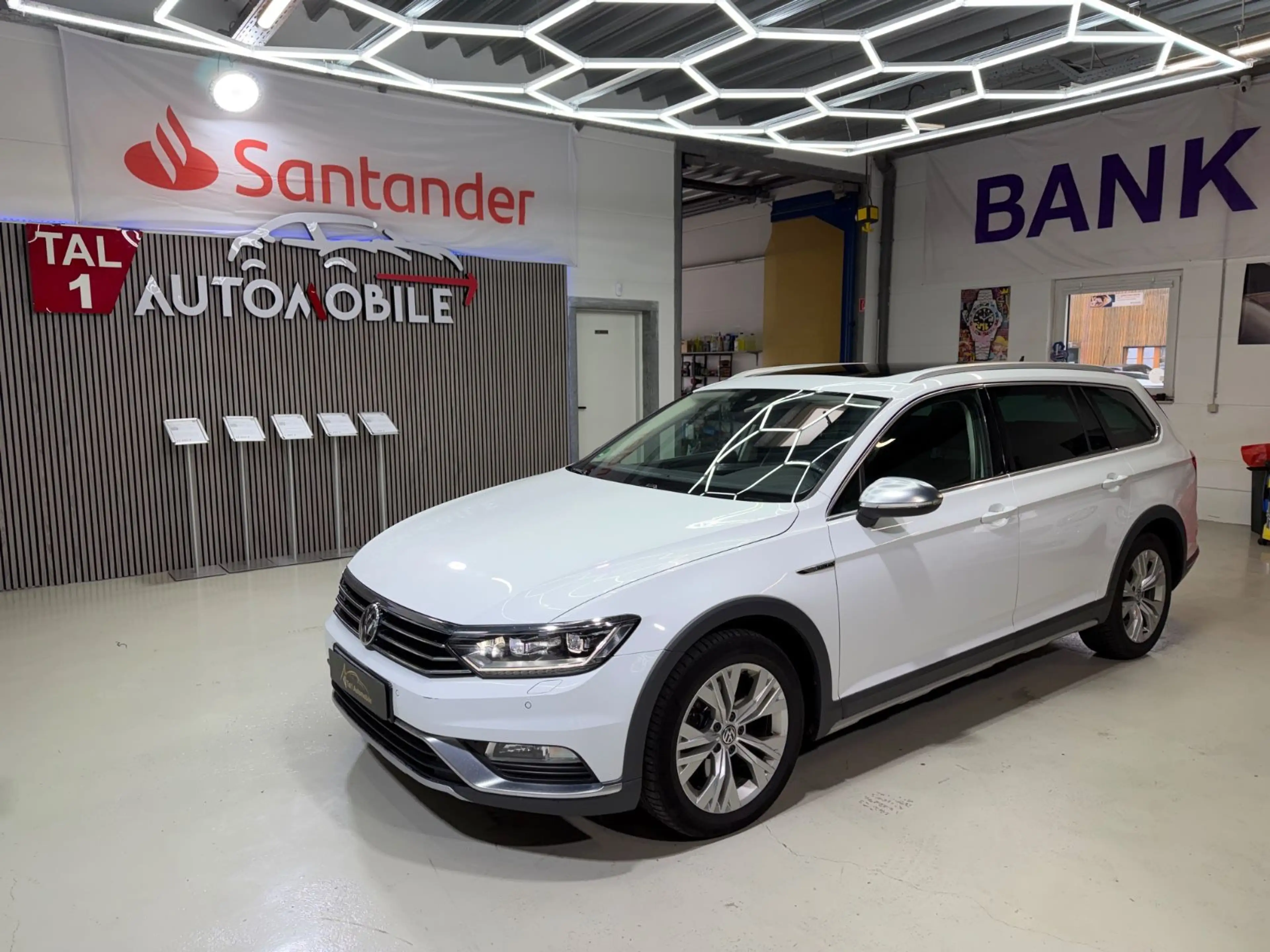 Volkswagen Passat Alltrack Passat Variant Alltrack 4Motion Pano 19' AHK KAM