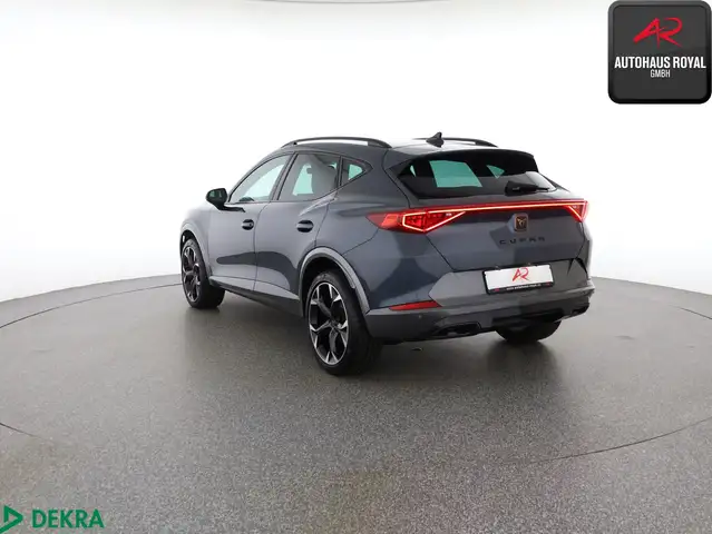 Cupra Formentor view 3