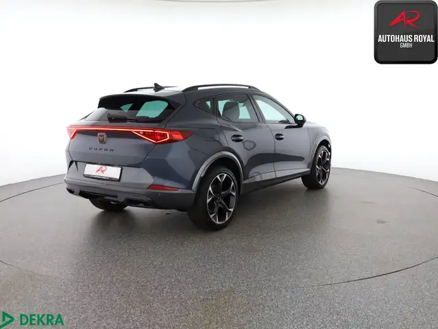 Cupra Formentor view 5
