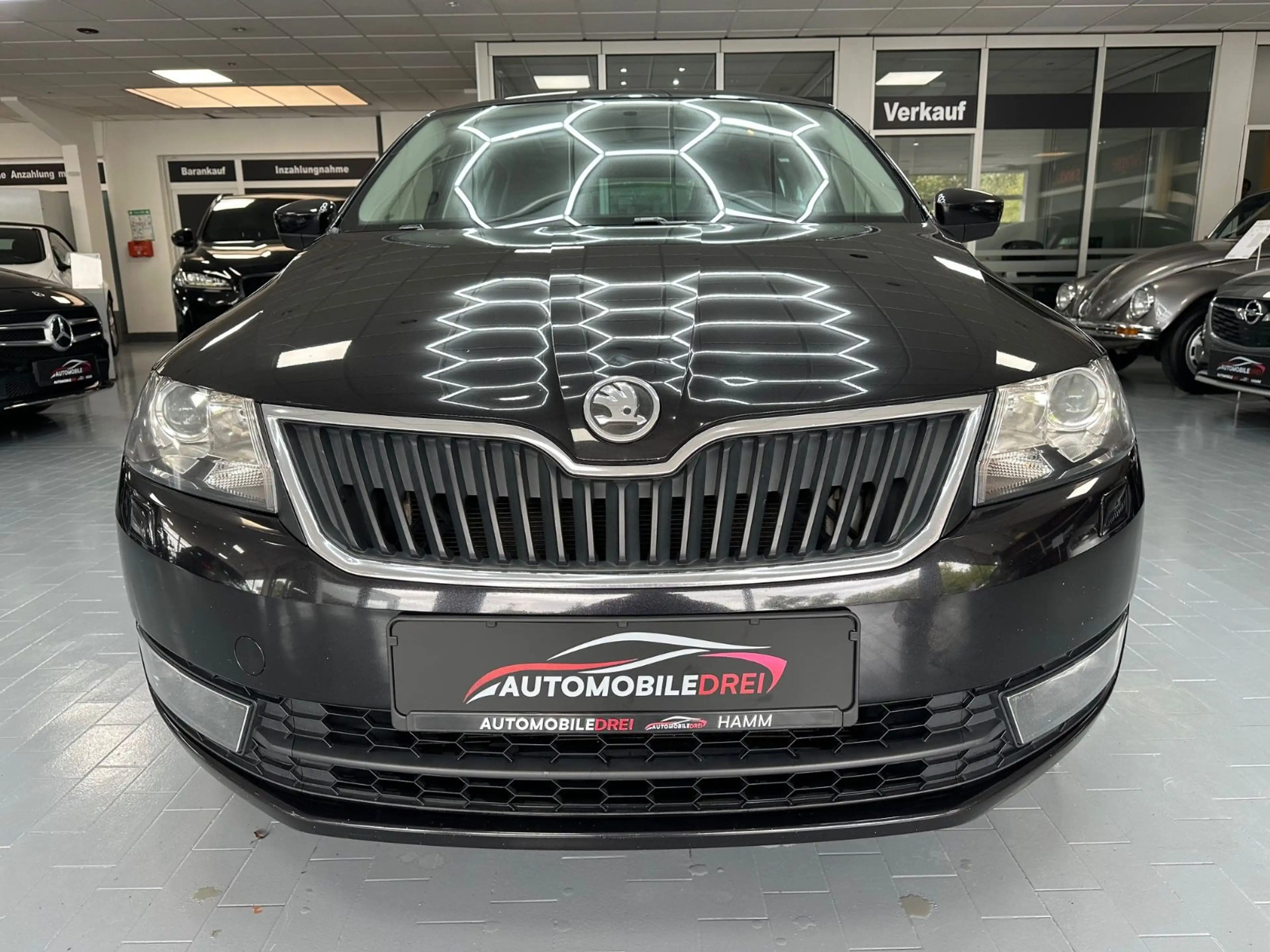 Skoda Rapid/Spaceback Spaceback Elegance 1.2 TSI/Pano/Xenon — photo 7