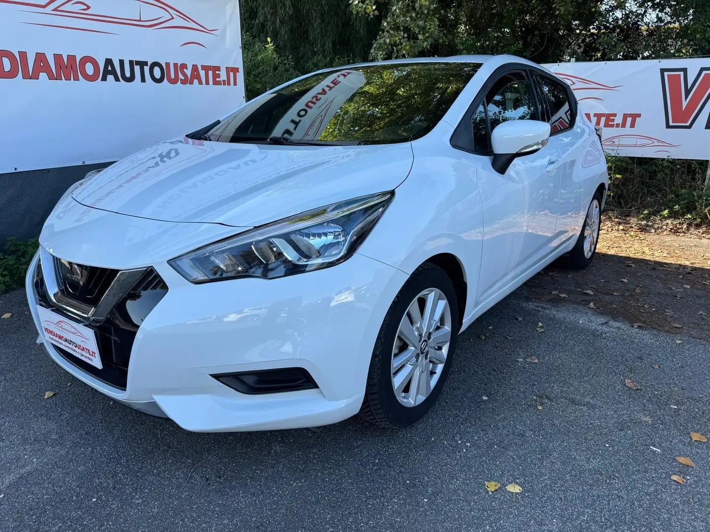 Nissan Micra Micra V 2017 1.0 N-Connecta 100cv my19 Bianco - 2