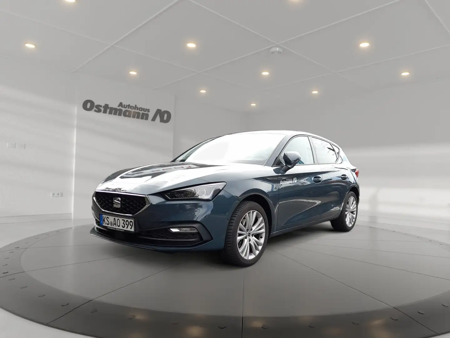 SEAT Leon 1.5 eTSI  Style Edition FLA SpurH KAM LED Blu/Azzurro - 1