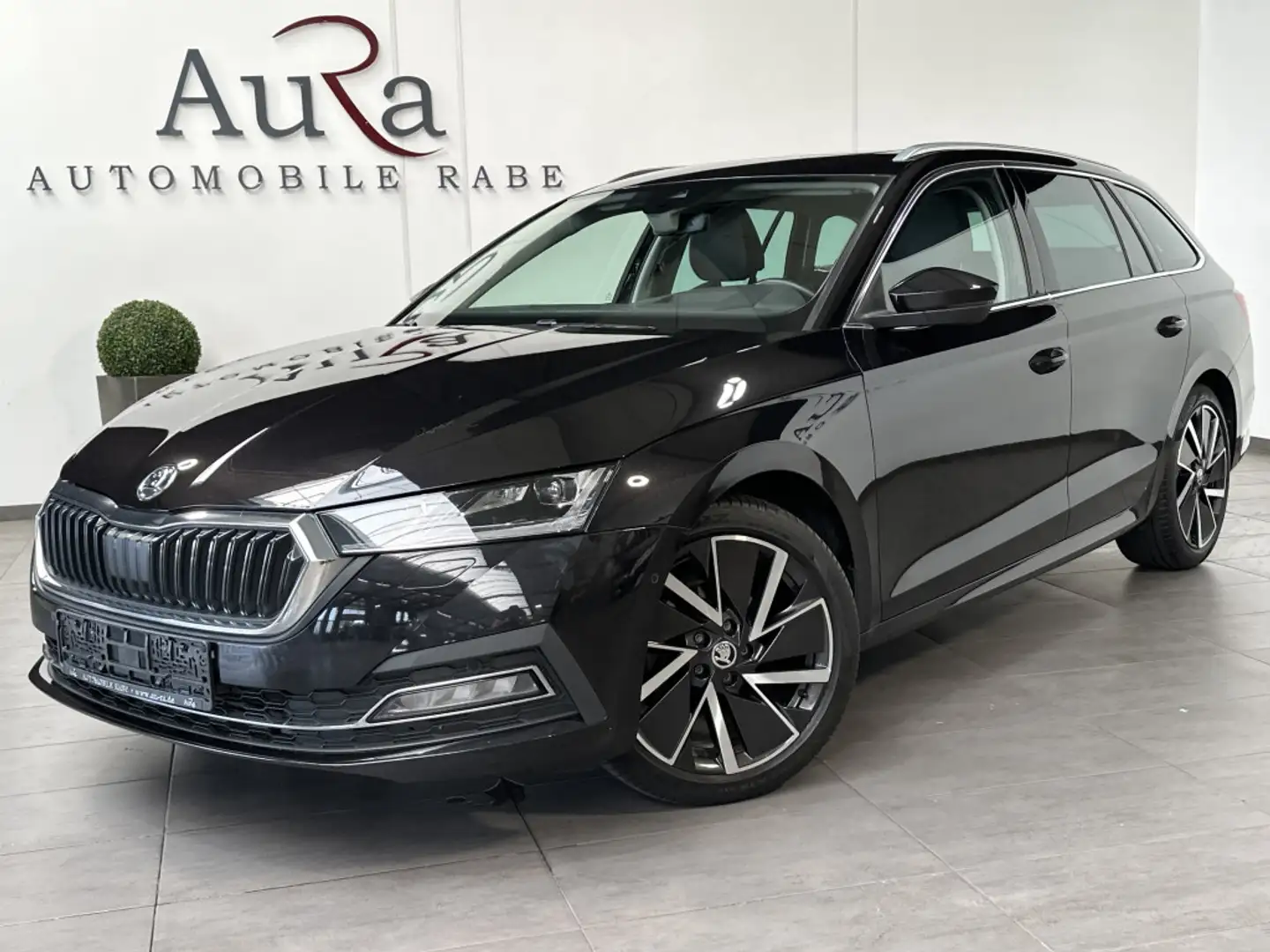 Skoda Octavia Combi 2.0 TDI DSG Style NAV+LED+PANO+ACC Czarny - 2